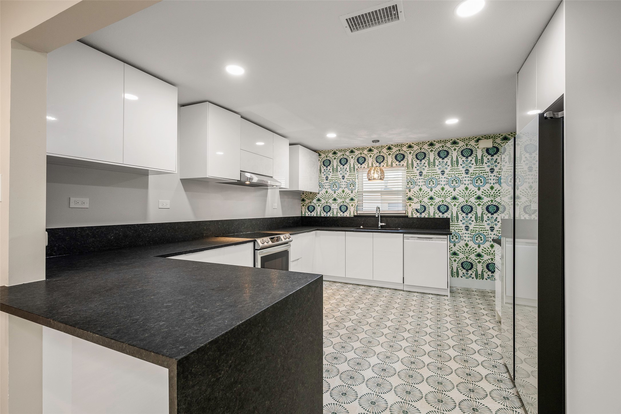 6226 Bandera Avenue Dallas TX 75225