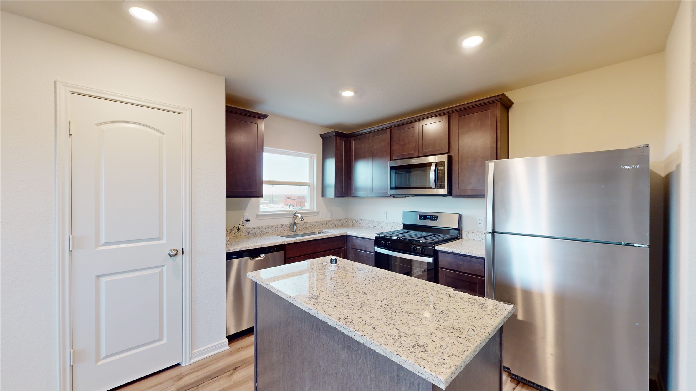 8012 White Sulphur Road Ponder TX 76259