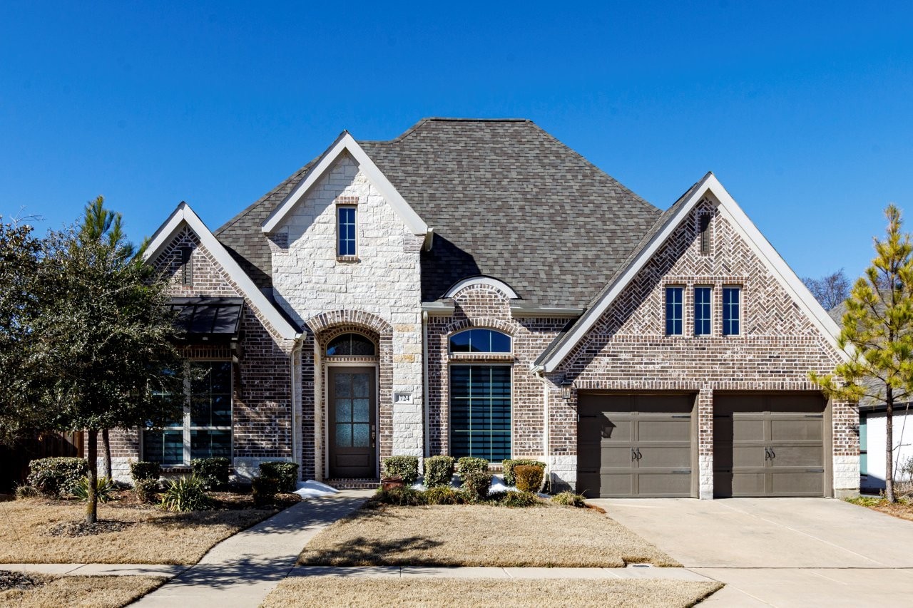 1724 Cannon Street Van Alstyne TX 75495