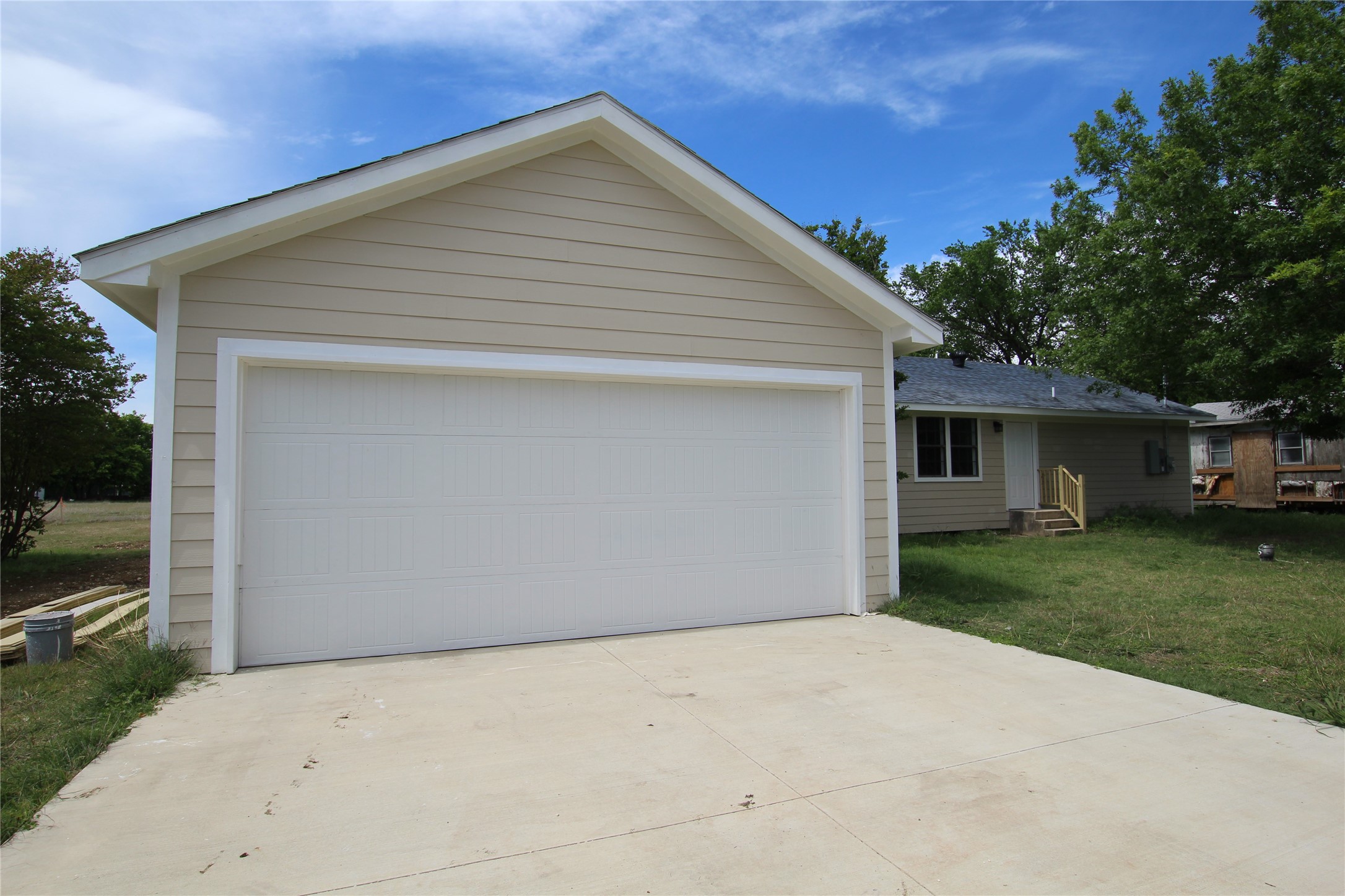 106 Austin Street Alvarado TX 76009