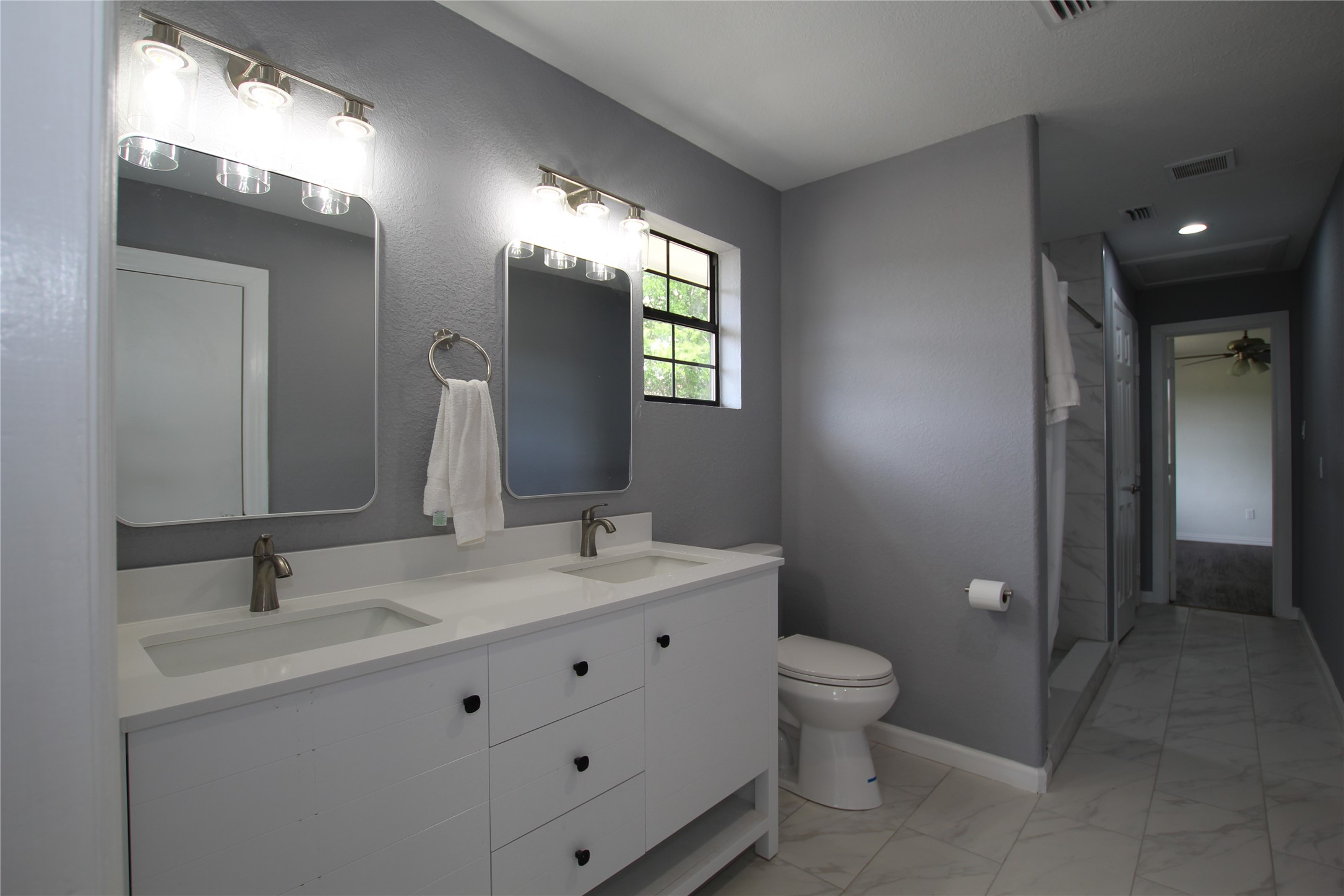 106 Austin Street Alvarado TX 76009