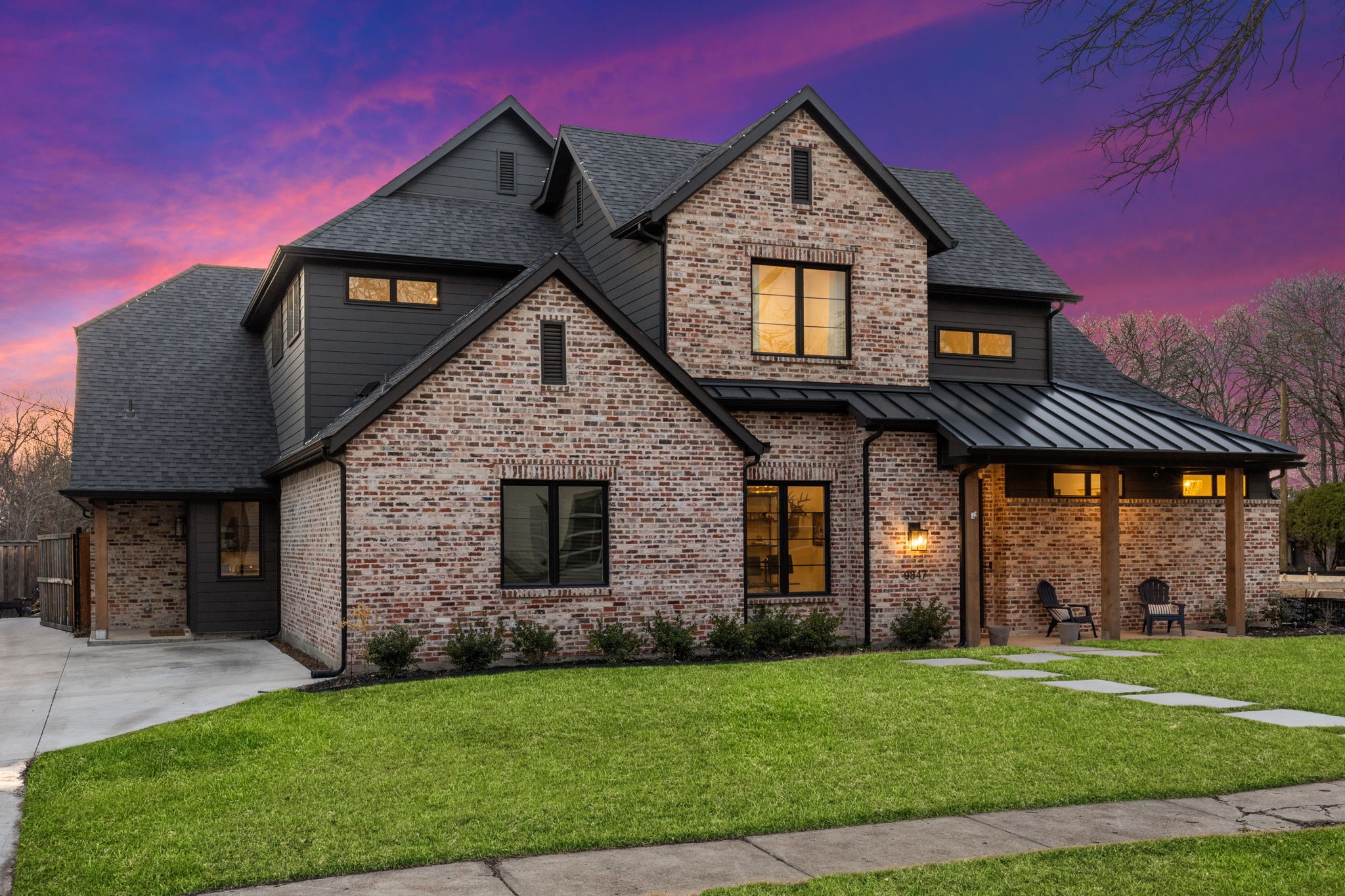 9847 Mixon Drive Dallas TX 75220