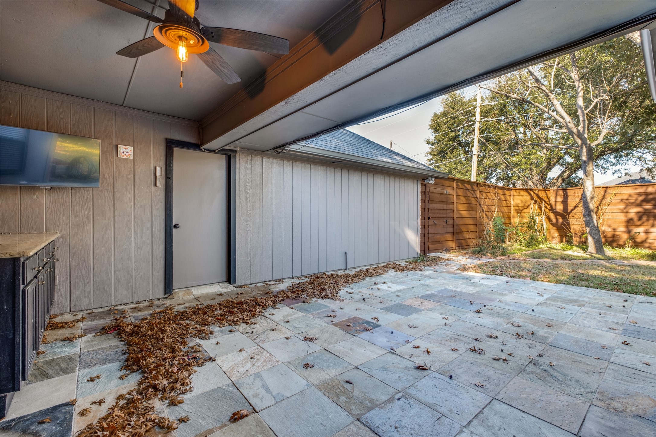 6611 Mimms Drive Dallas TX 75252
