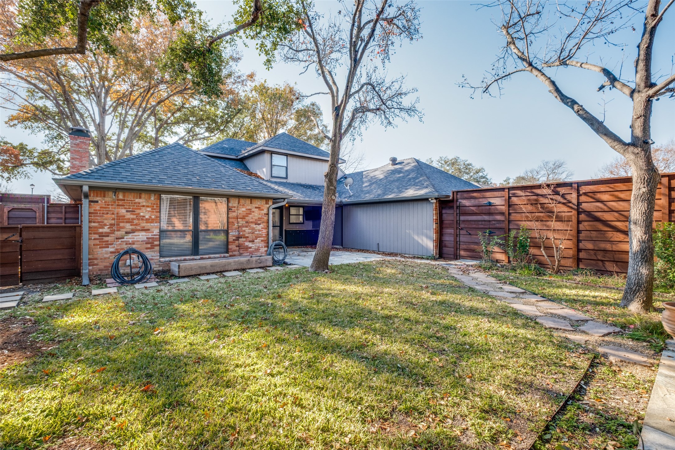 6611 Mimms Drive Dallas TX 75252