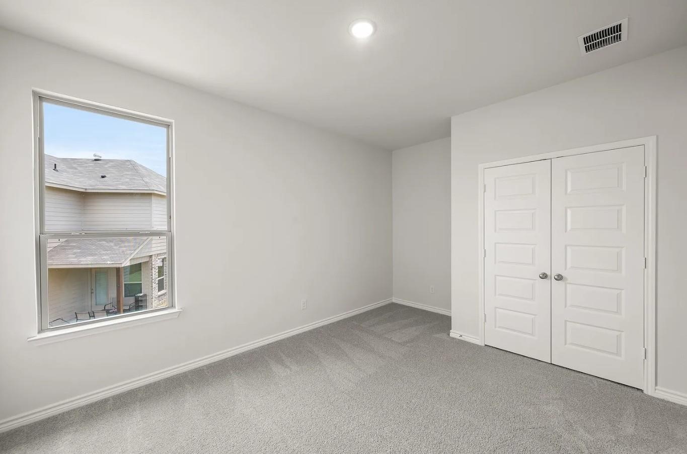 402 Saddle Lane Denton TX 76205