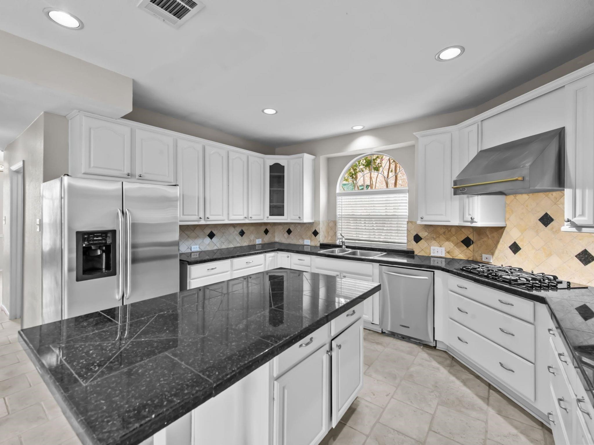 2421 Kittyhawk Drive Plano TX 75025