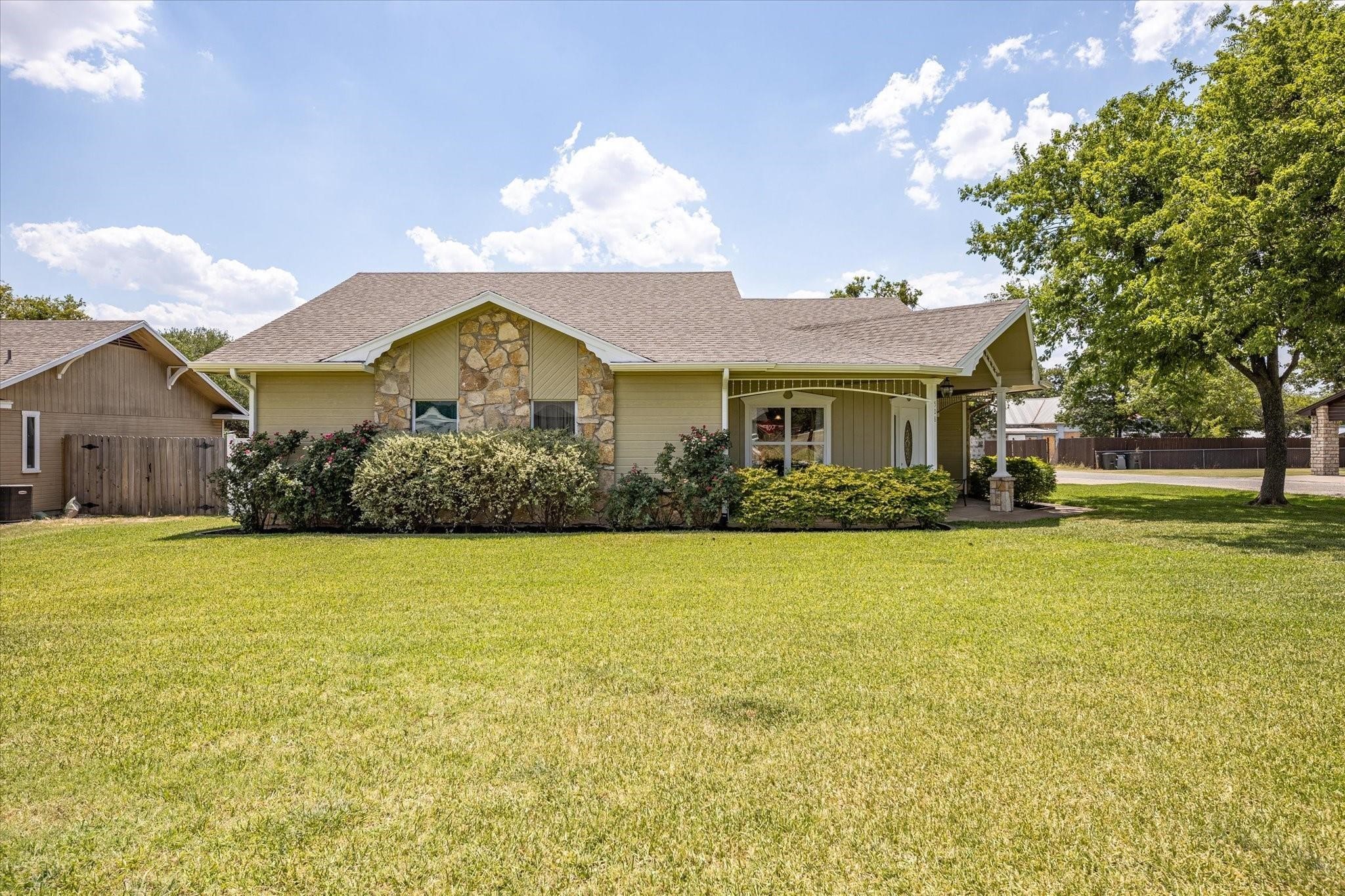 508 Pine Lane Tolar TX 76476