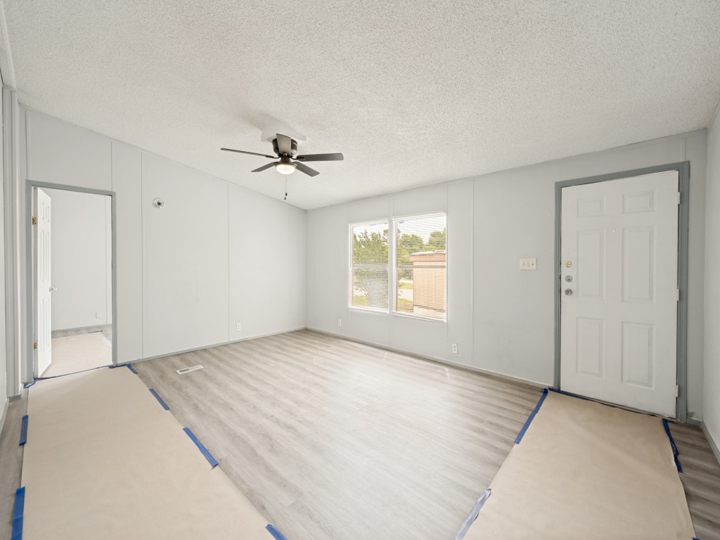 6205 N Highland Circle Haltom City TX 76117