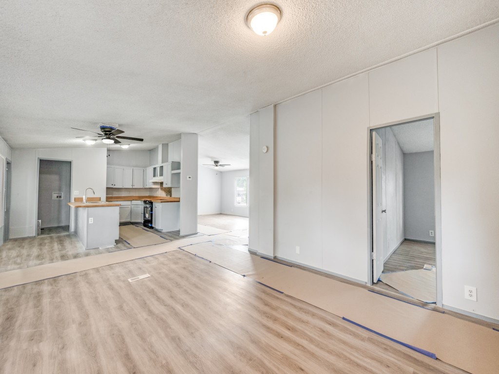 6205 N Highland Circle Haltom City TX 76117