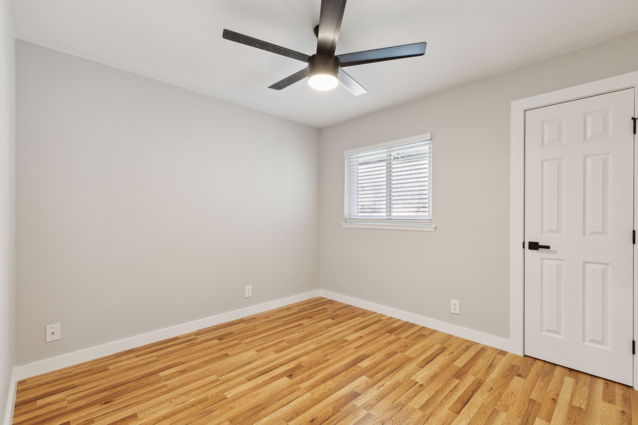 827 Greenhaven Drive Richardson TX 75080