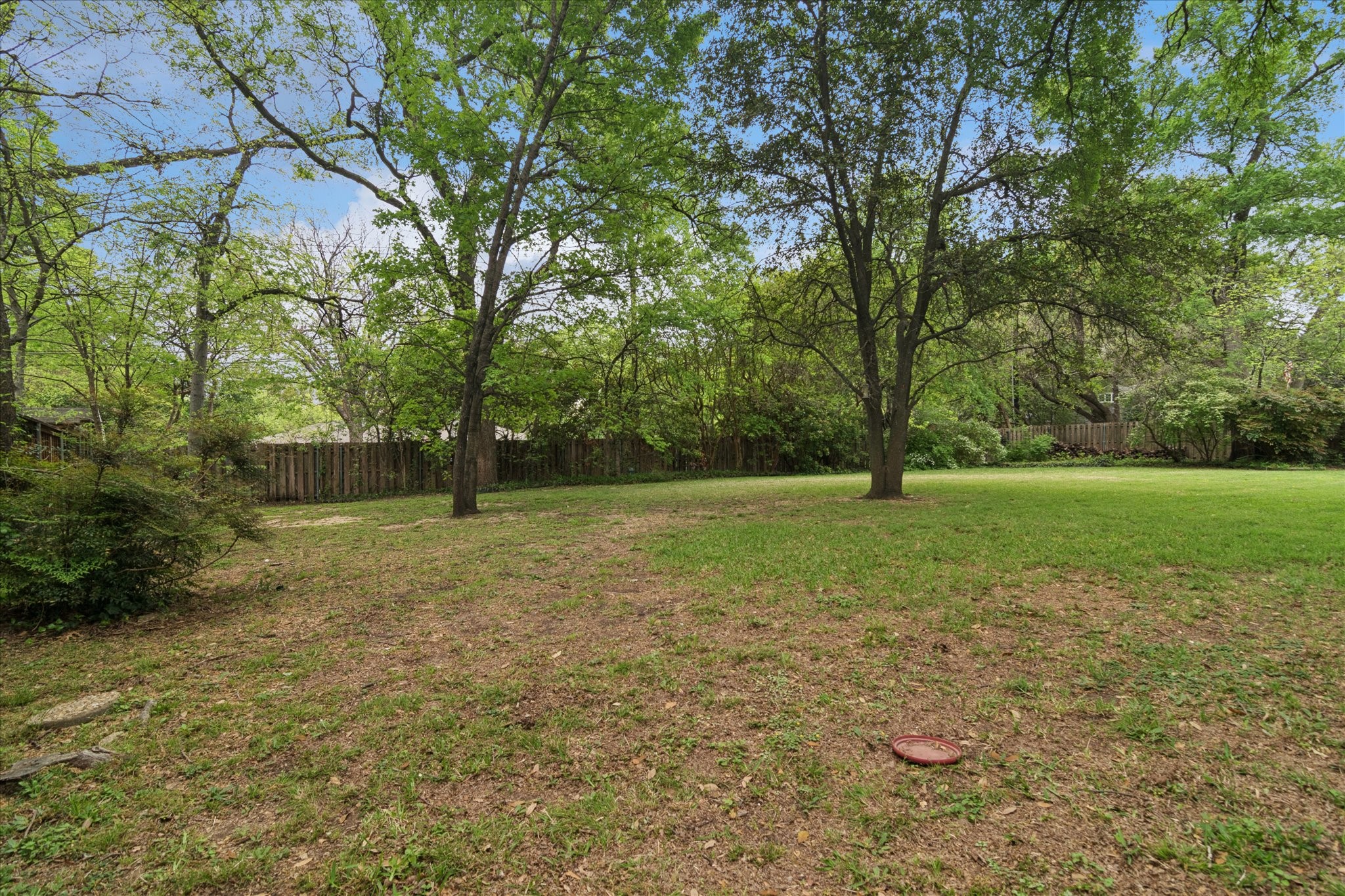 8106 San Benito Way Dallas TX 75218