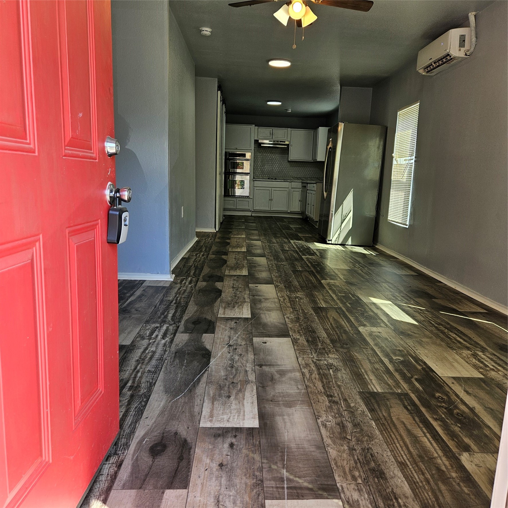 2826 Alaska Avenue Dallas TX 75216