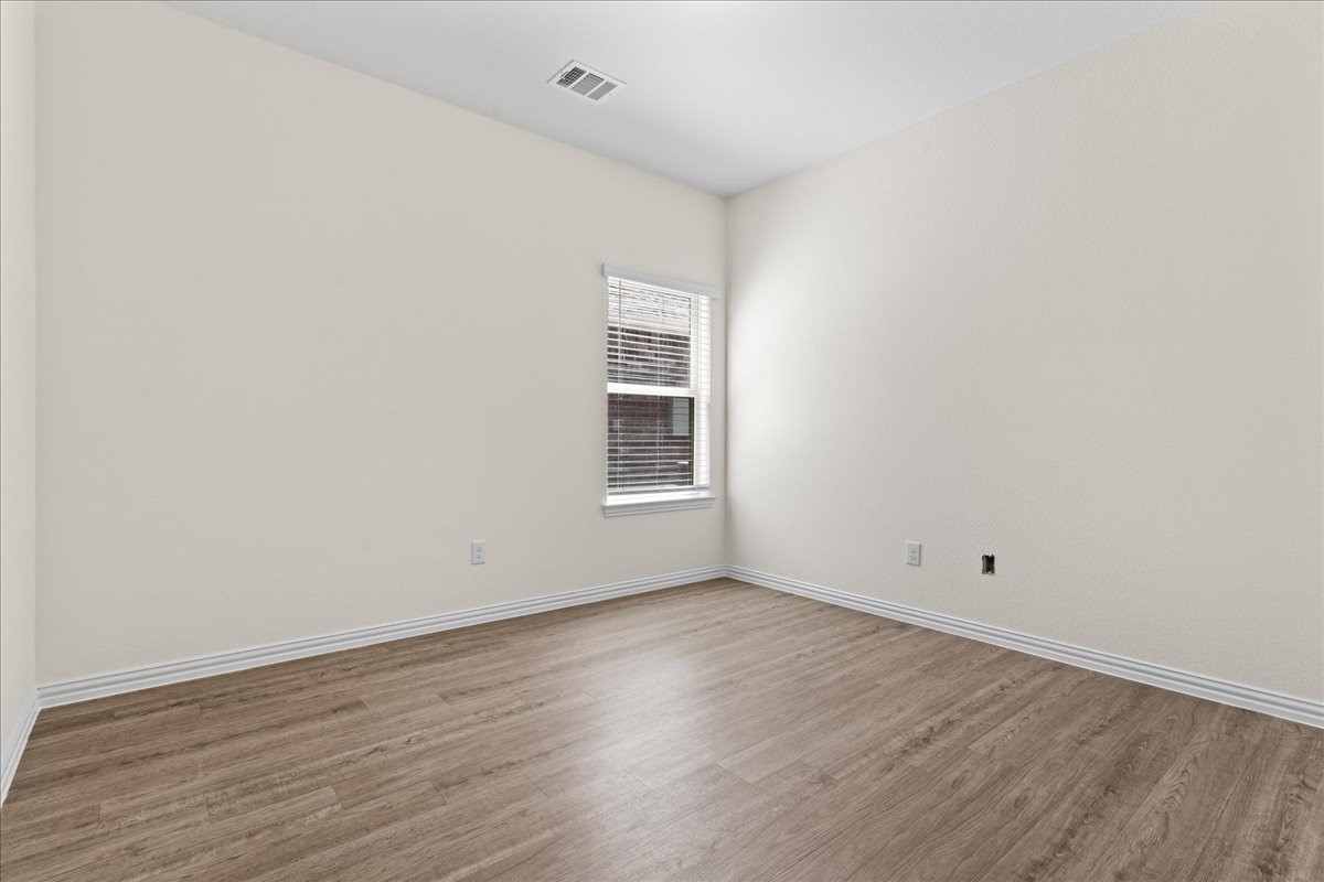 220 Camden Street Red Oak TX 75154