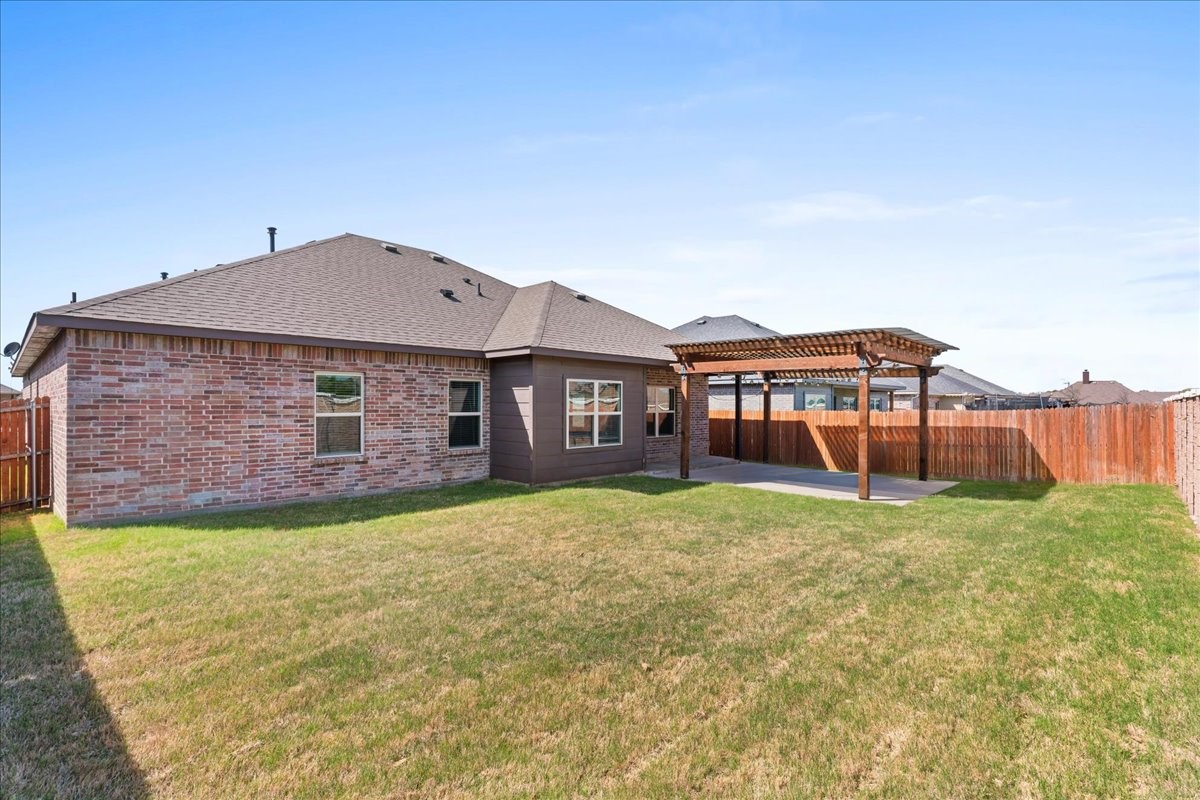 220 Camden Street Red Oak TX 75154