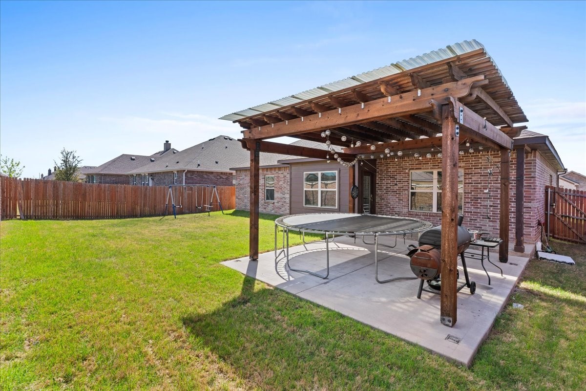 220 Camden Street Red Oak TX 75154