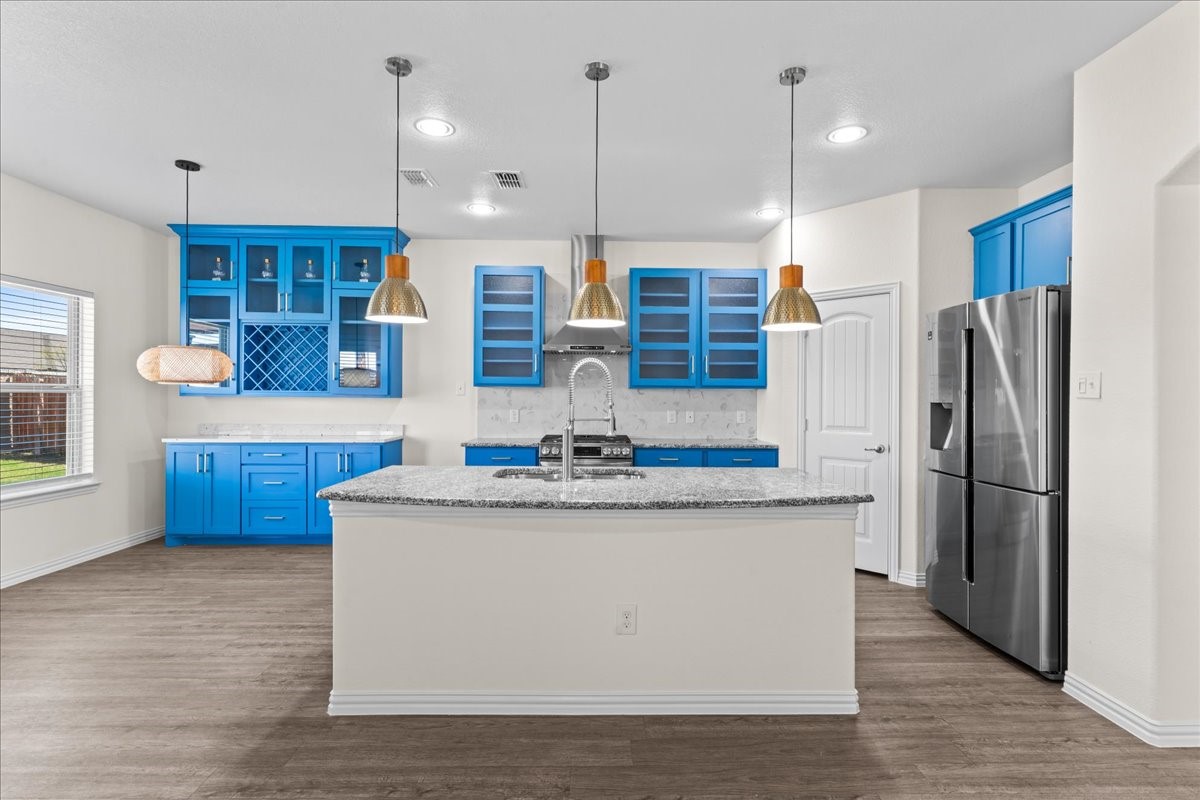 220 Camden Street Red Oak TX 75154
