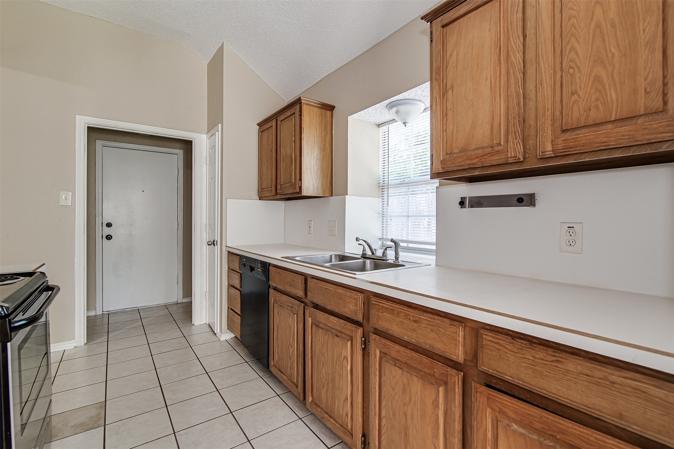 6307 Blaney Drive Arlington TX 76001