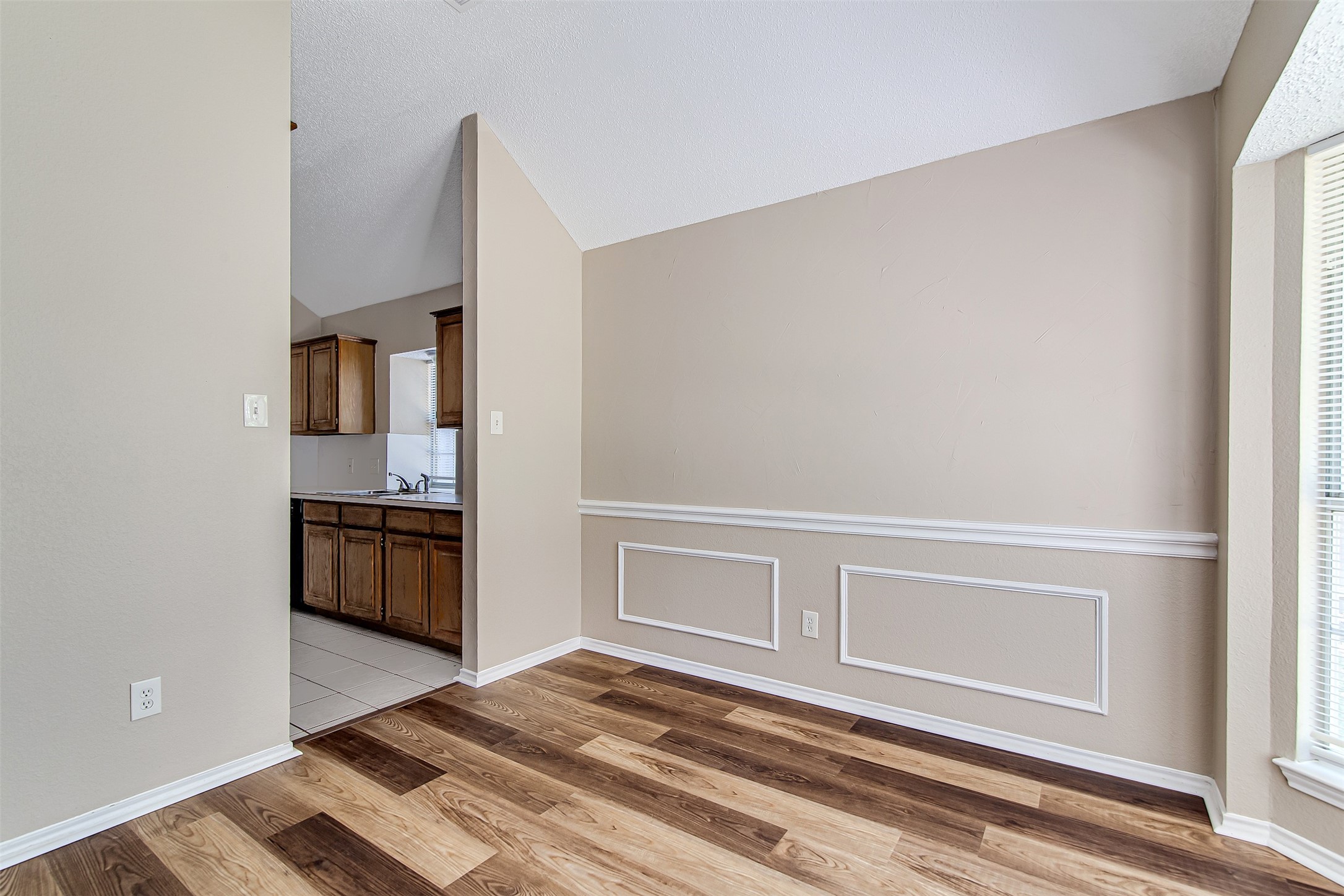6307 Blaney Drive Arlington TX 76001