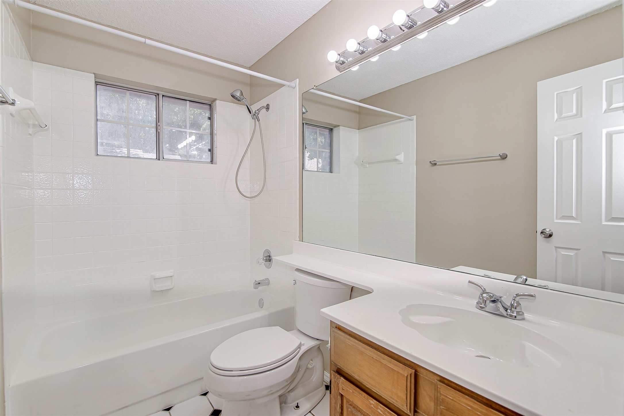 6307 Blaney Drive Arlington TX 76001