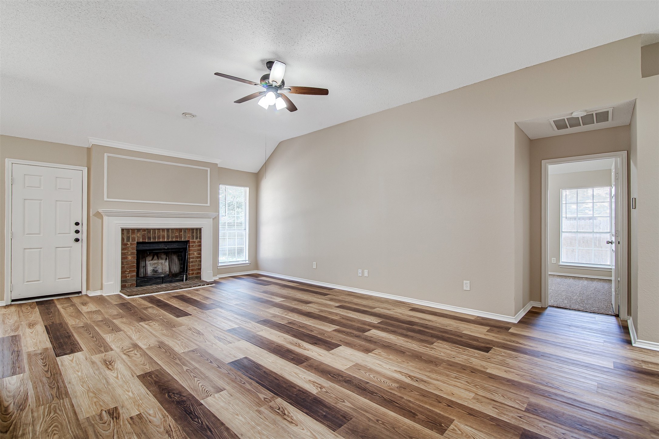 6307 Blaney Drive Arlington TX 76001