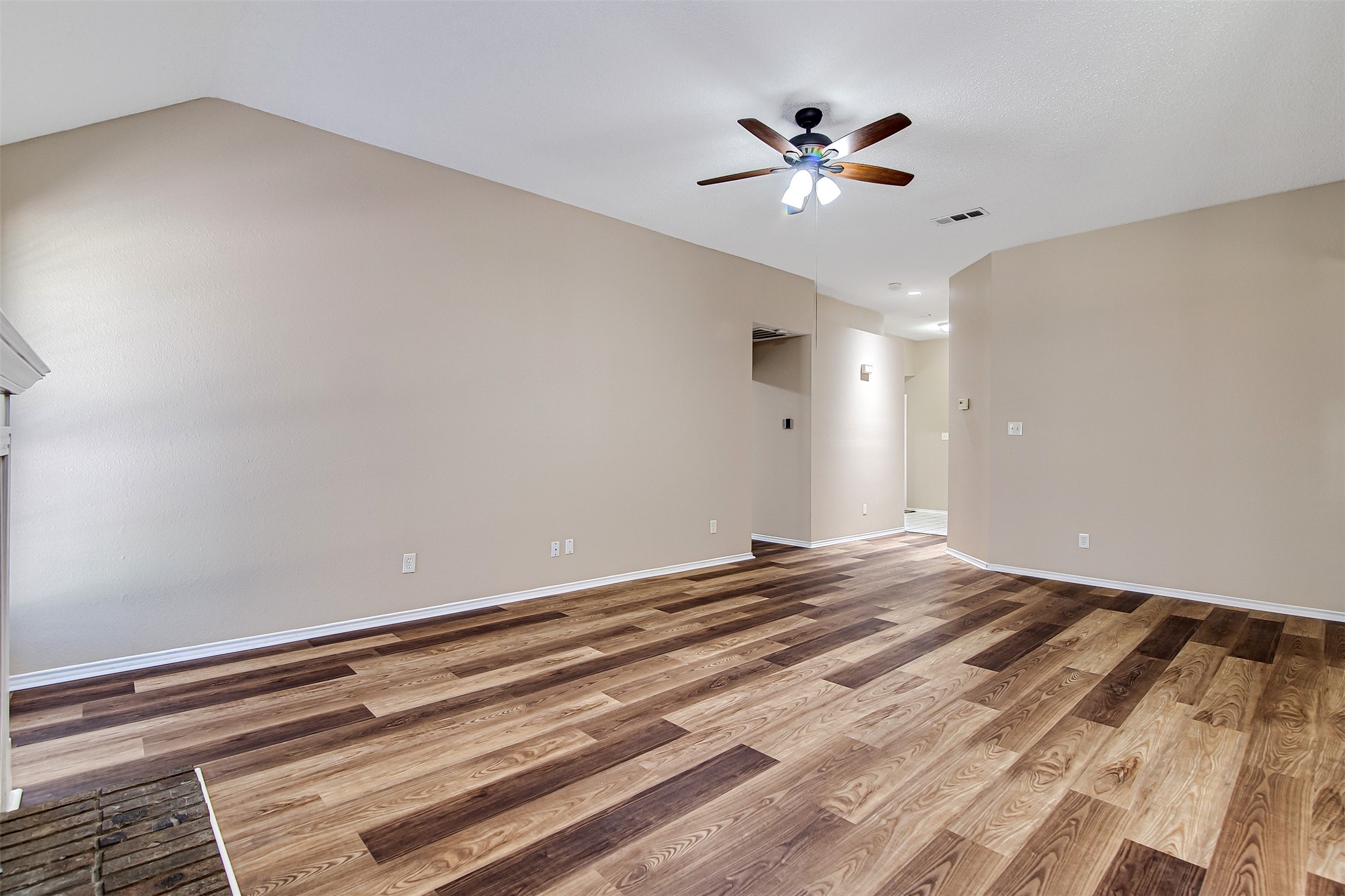 6307 Blaney Drive Arlington TX 76001