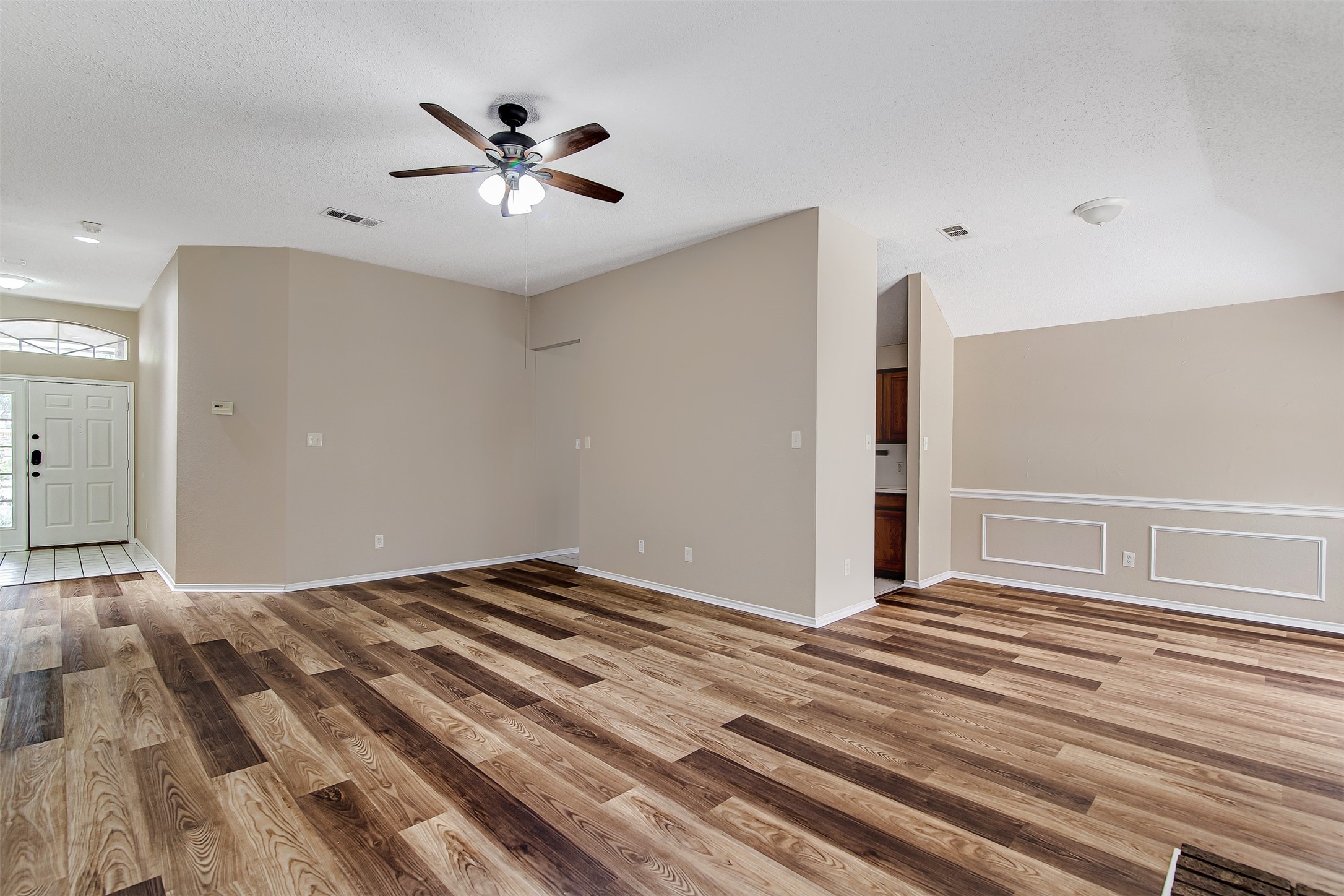 6307 Blaney Drive Arlington TX 76001
