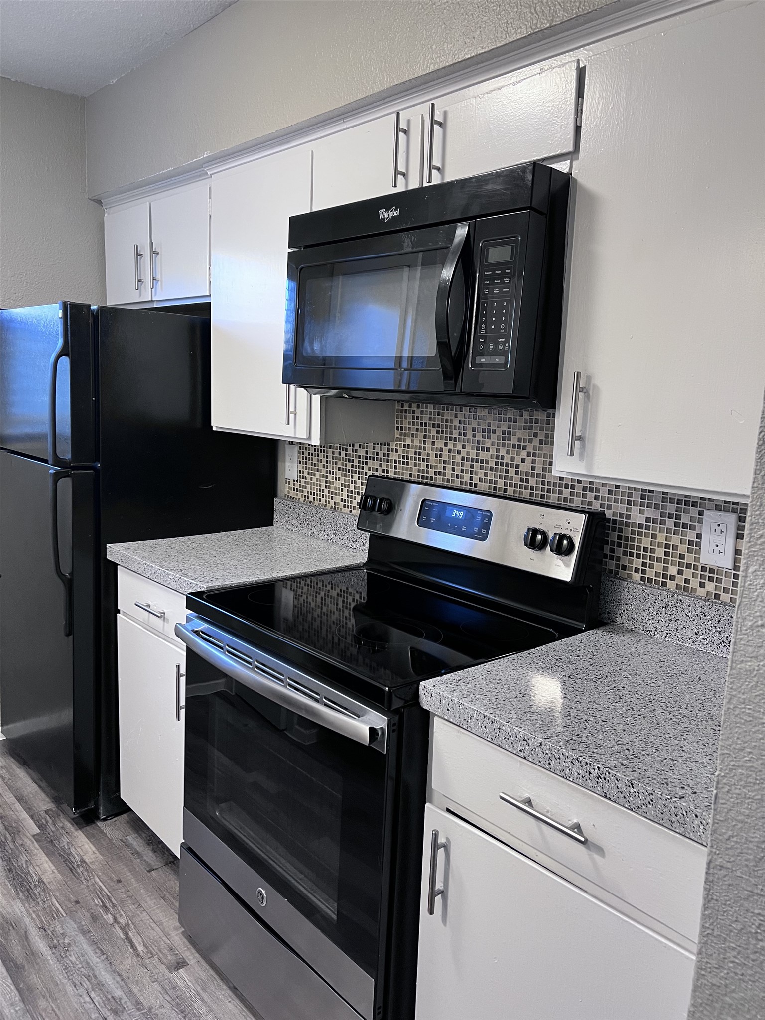 10749 E Northwest Highway Dallas TX 75238
