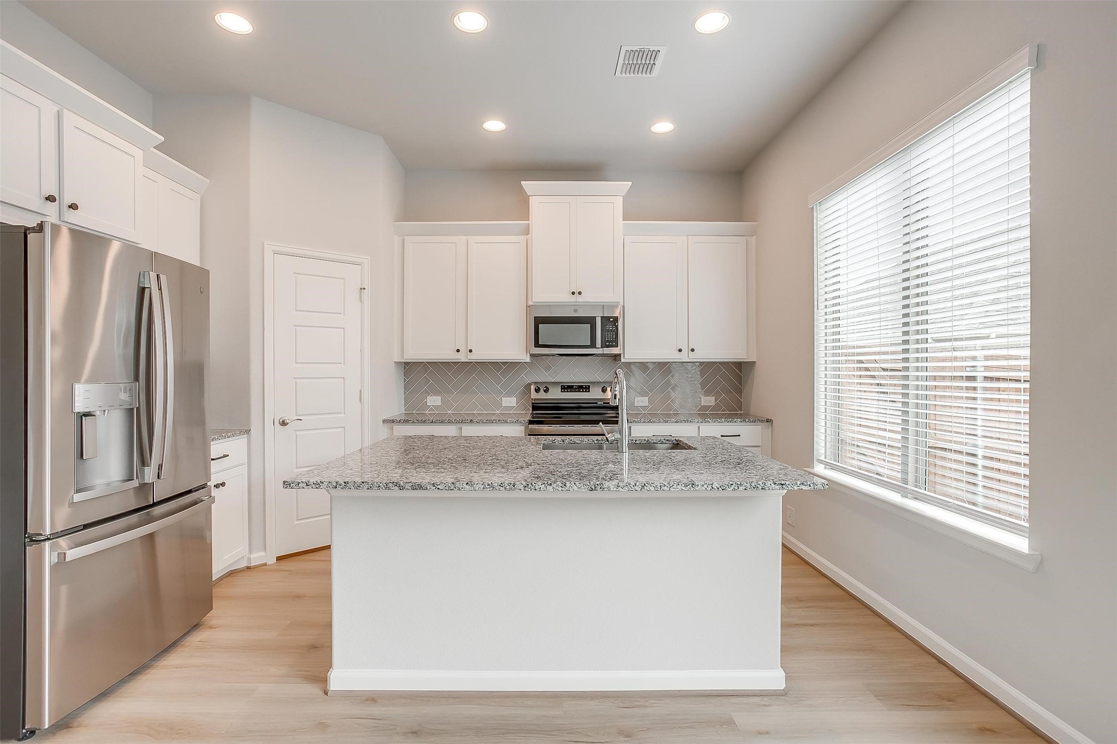 6138 Lavanda Street Fort Worth TX 76126