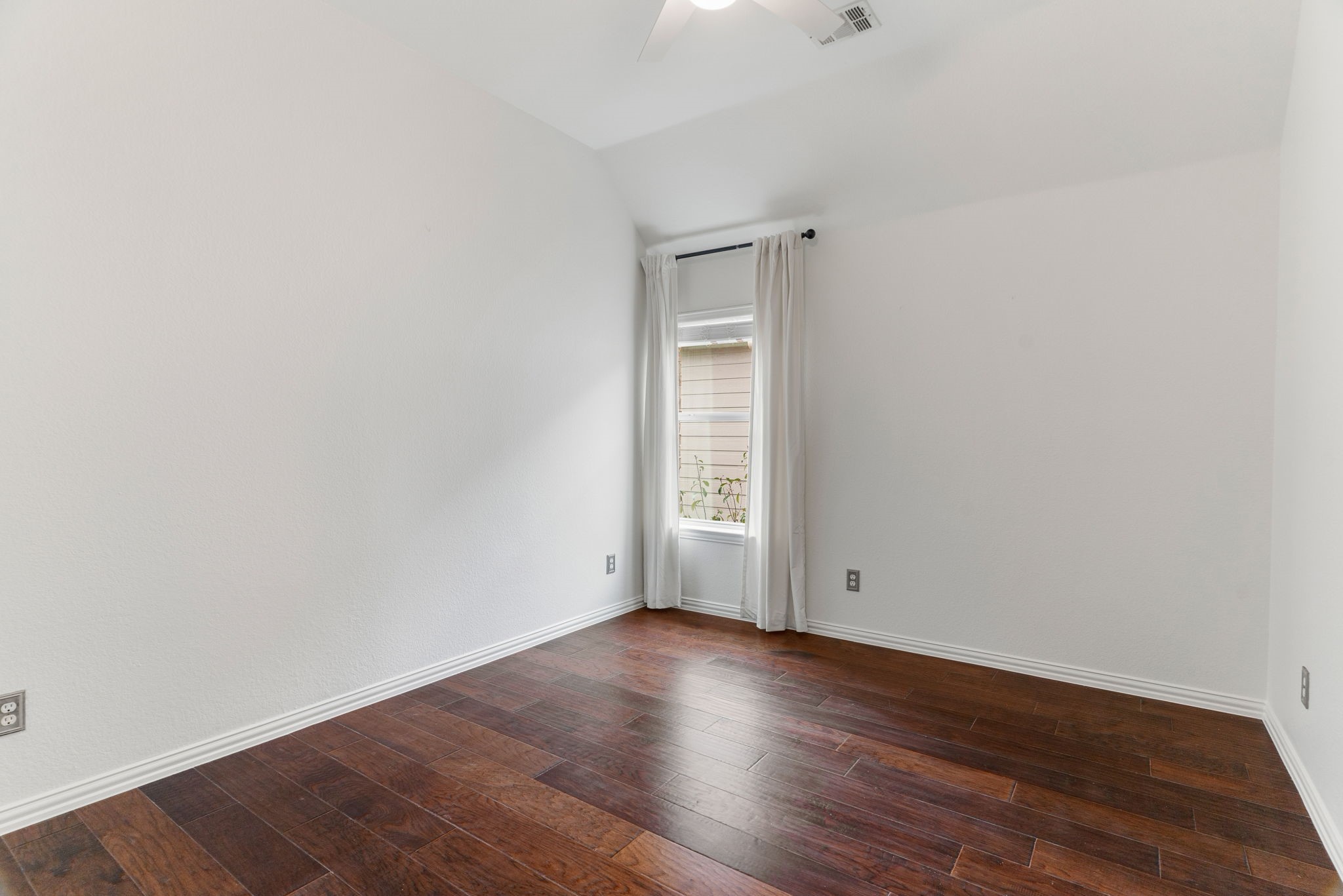 2417 Brenham Drive Mckinney TX 75072