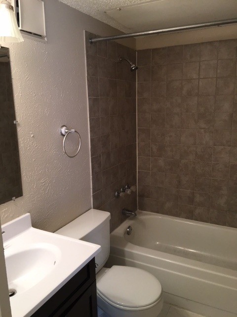 1413 Eagle Pass Drive Garland TX 75040