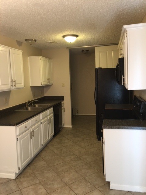 1413 Eagle Pass Drive Garland TX 75040