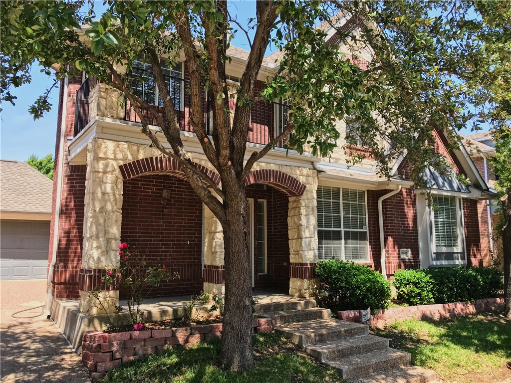 8327 Charleston Street Irving TX 75063