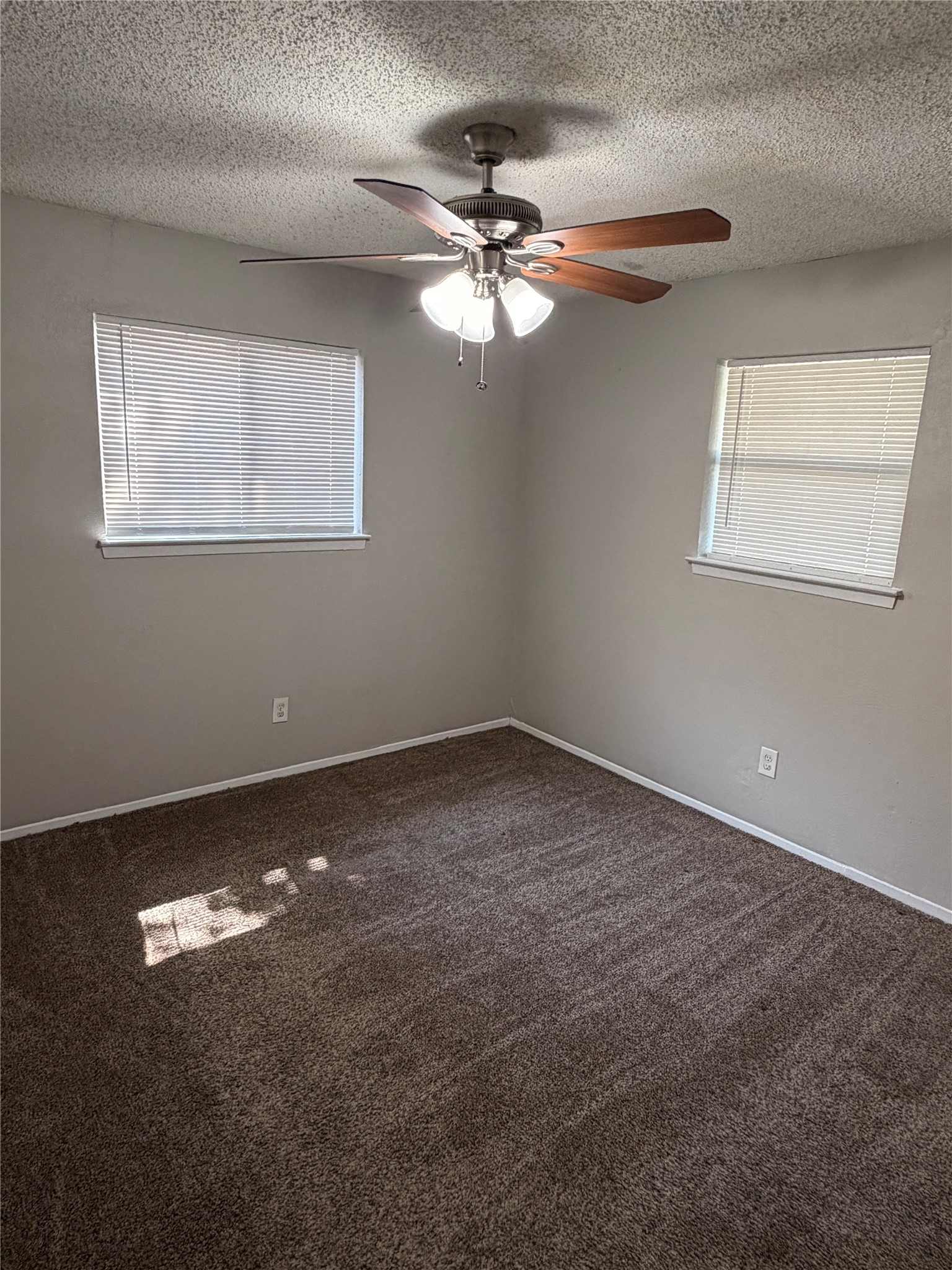 1005 Fairfax Court Arlington TX 76015