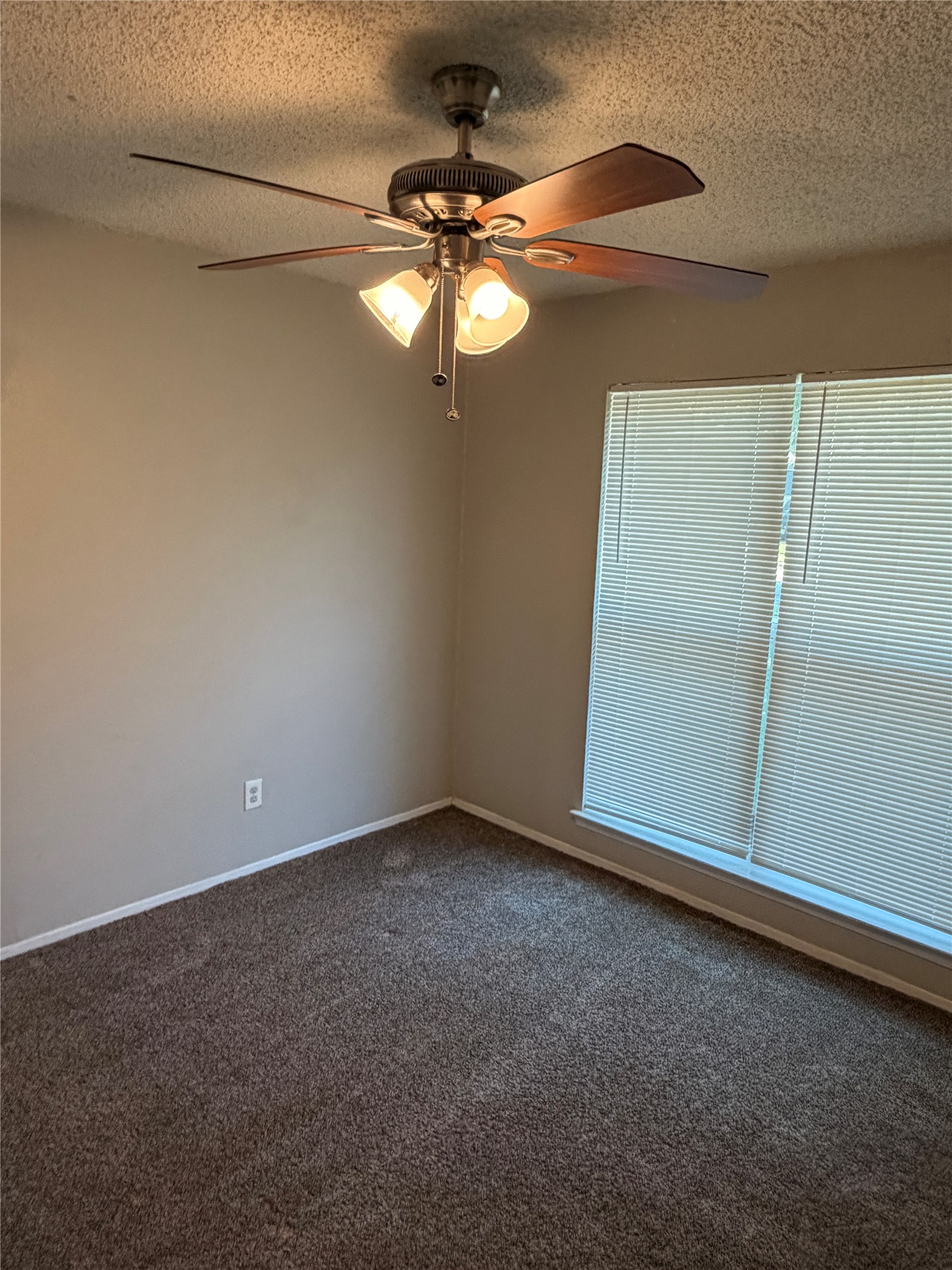 1005 Fairfax Court Arlington TX 76015