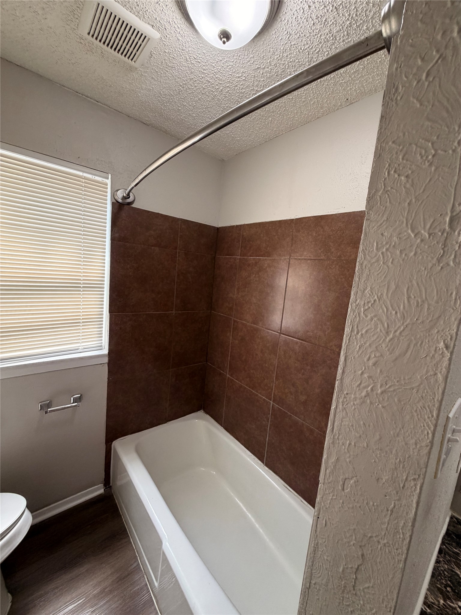 1005 Fairfax Court Arlington TX 76015