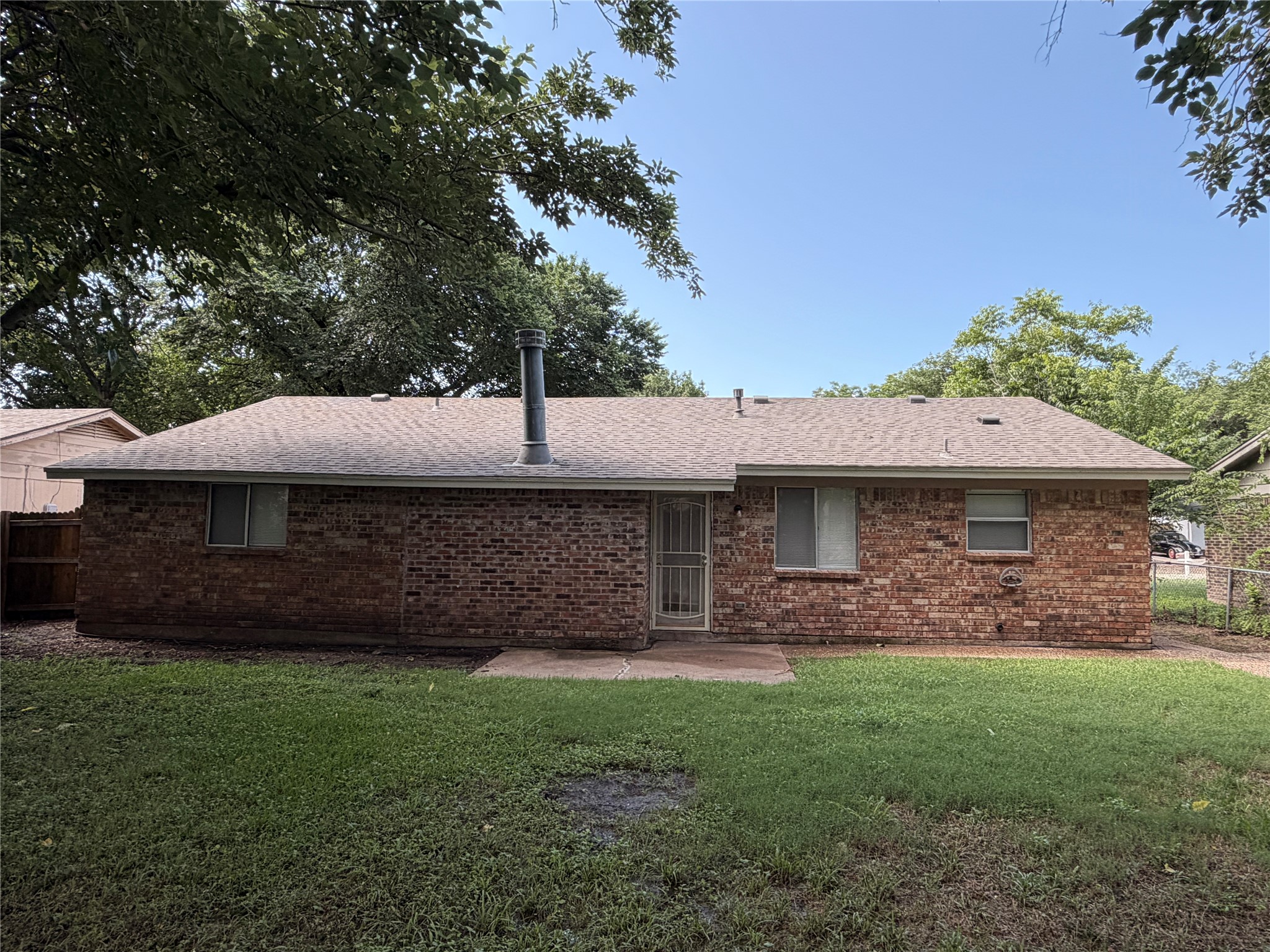 1005 Fairfax Court Arlington TX 76015
