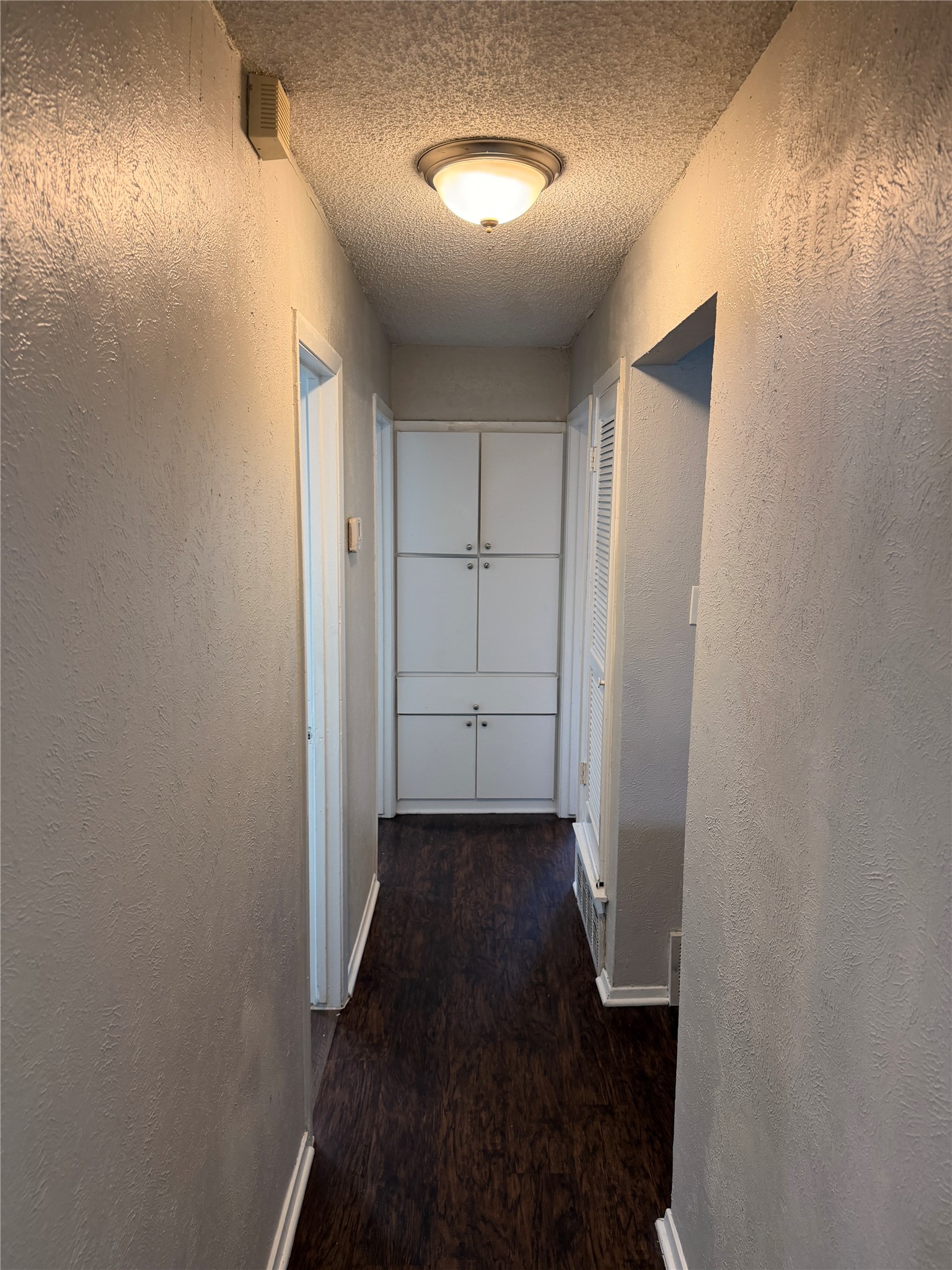 1005 Fairfax Court Arlington TX 76015