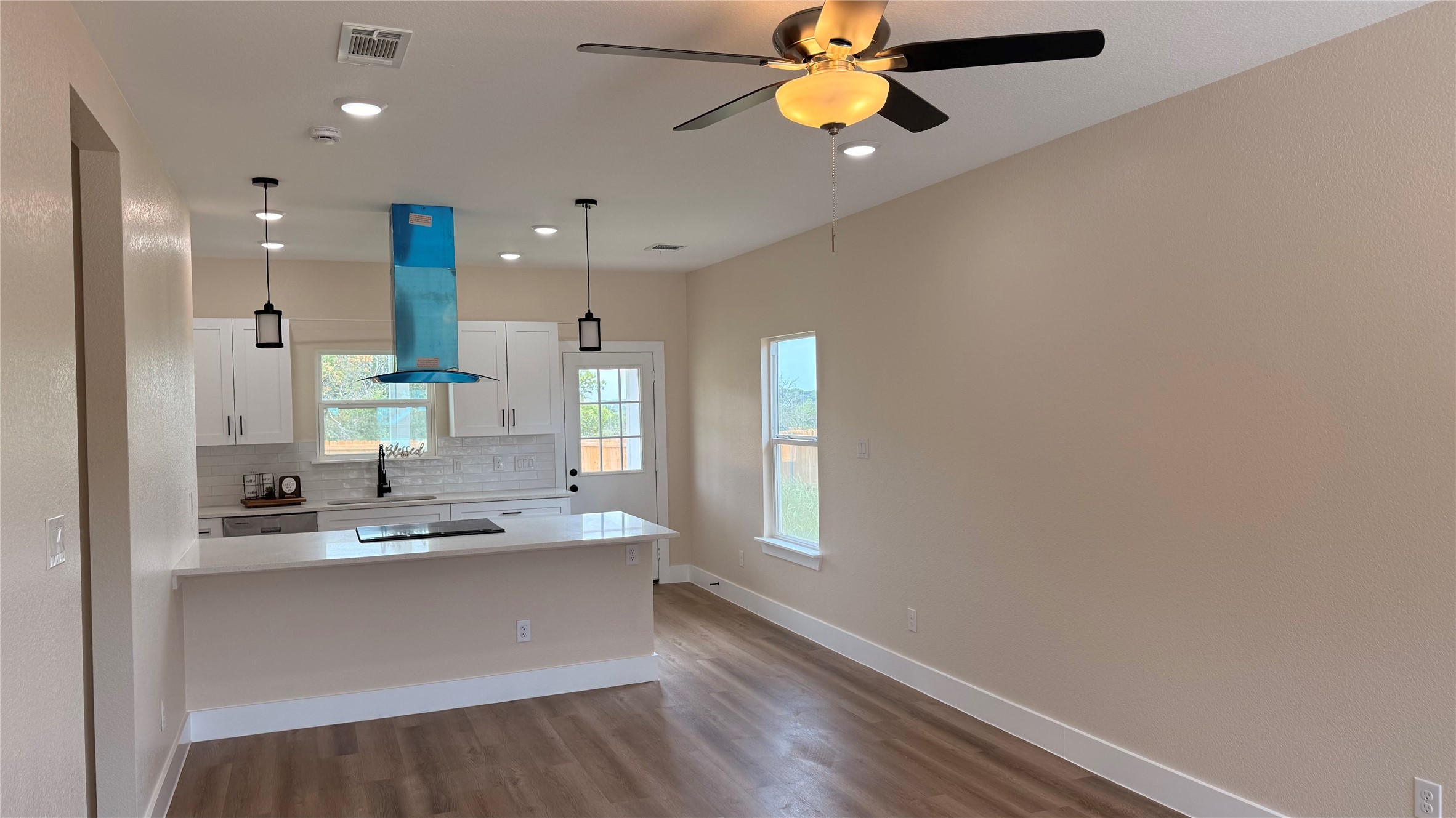 2619 Creekview Drive Granbury TX 76048