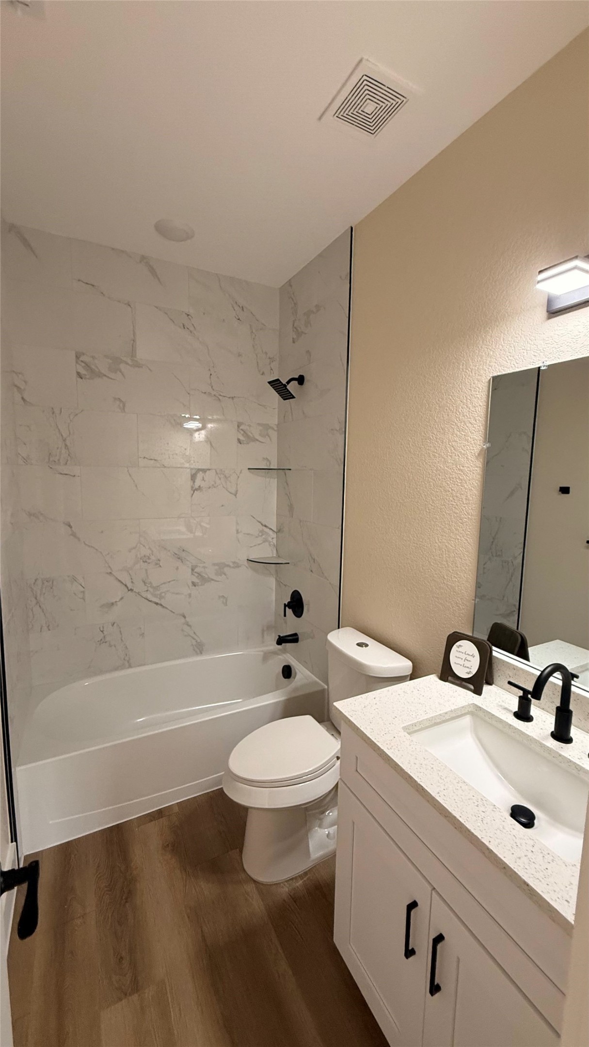 2619 Creekview Drive Granbury TX 76048