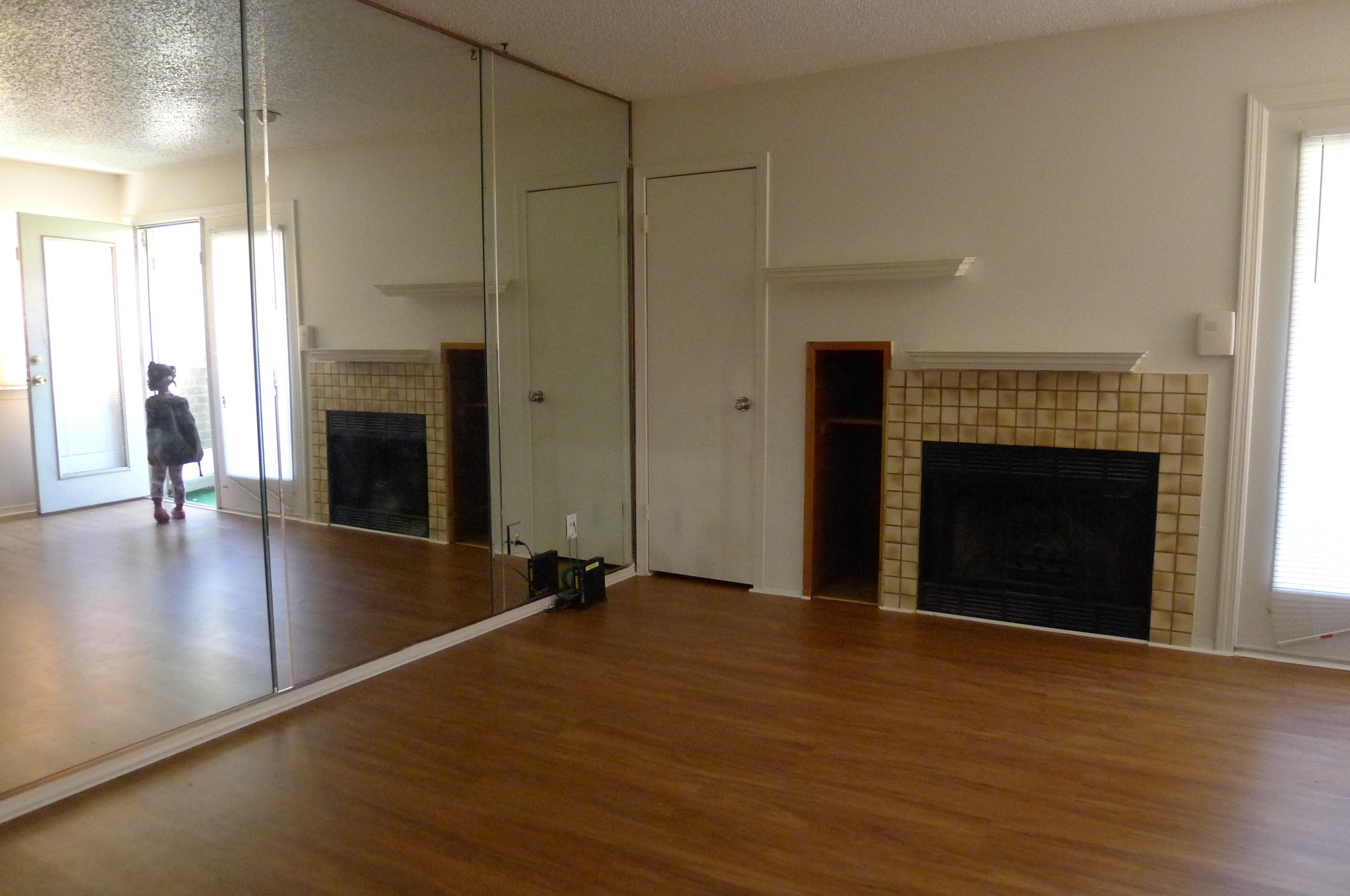 9835 Walnut Street Dallas TX 75243