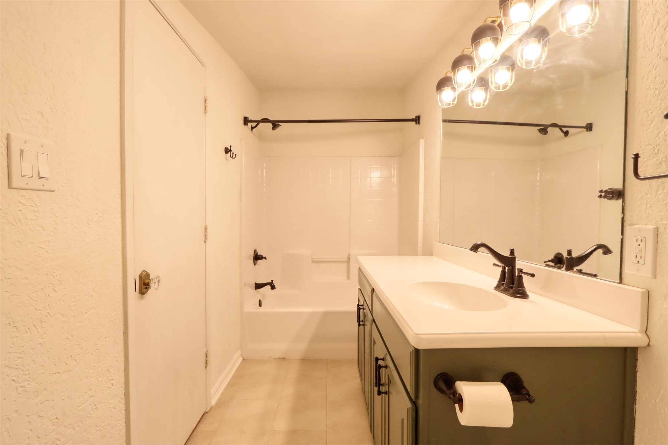 315 E Avenue F Midlothian TX 76065