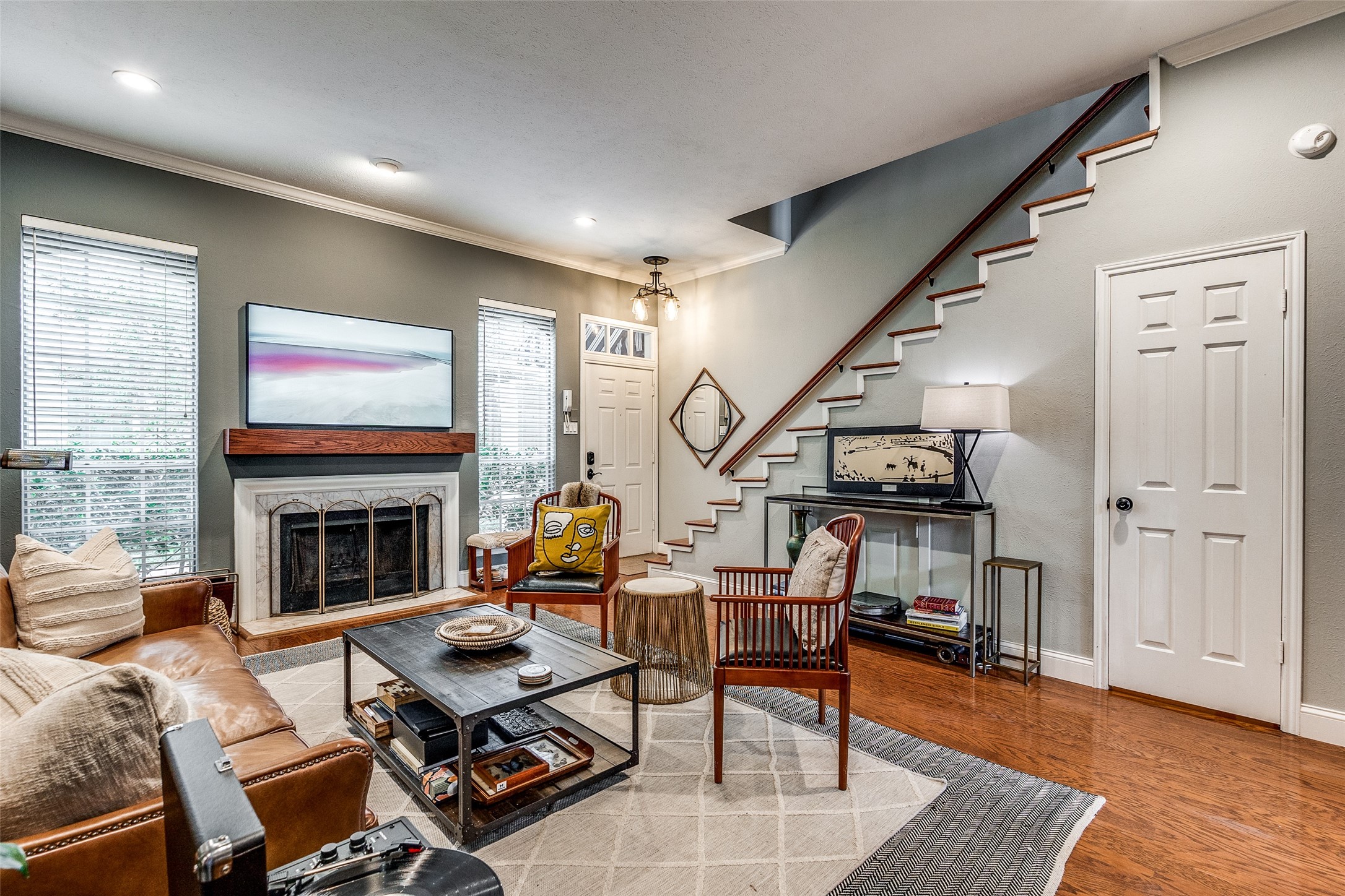 4424 Holland Avenue Dallas TX 75219