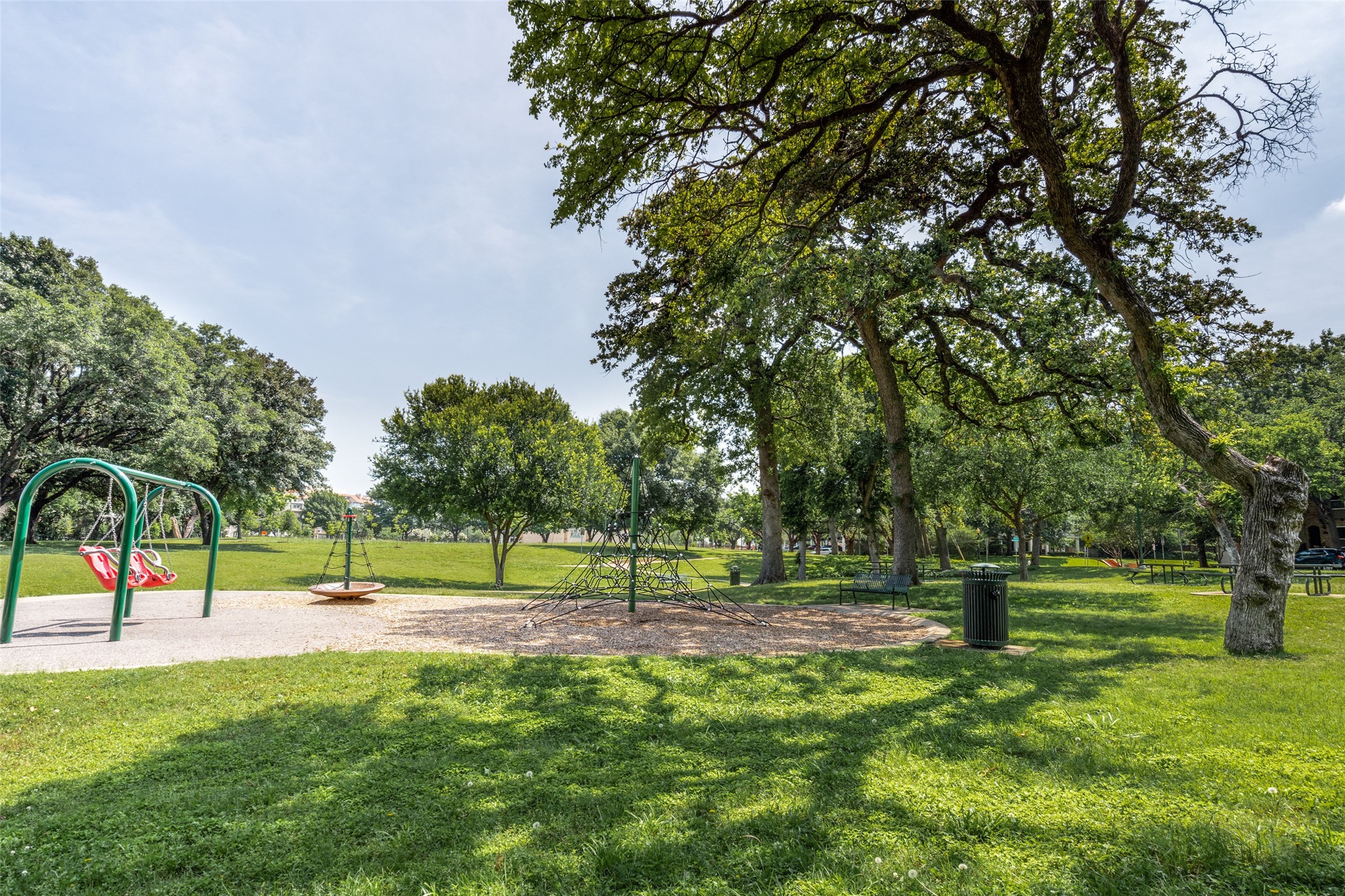 4424 Holland Avenue Dallas TX 75219