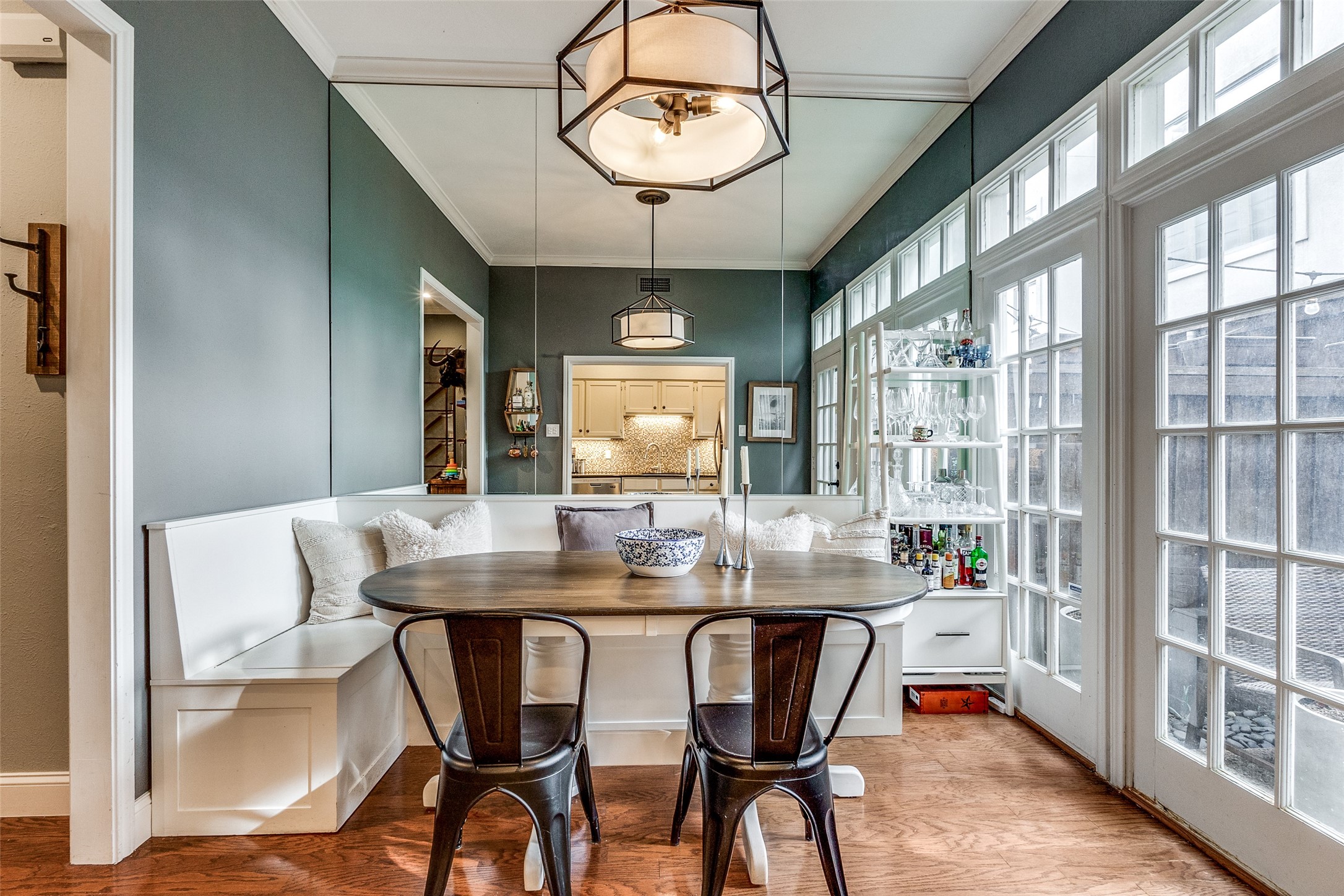 4424 Holland Avenue Dallas TX 75219