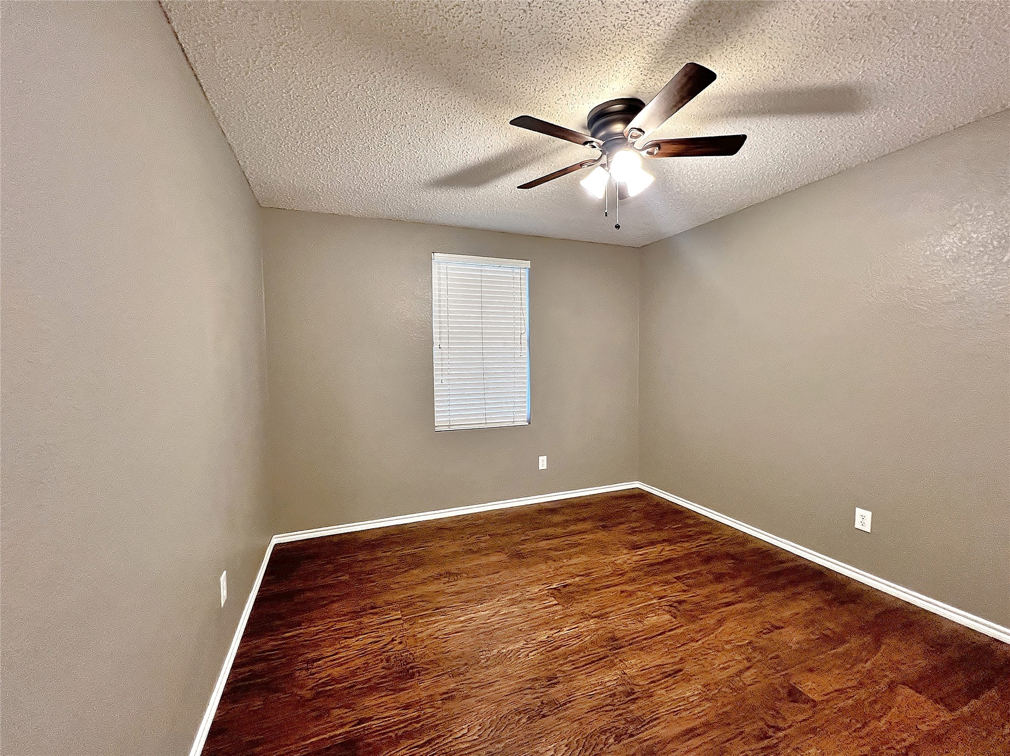 1412 Anna Lea Lane Burleson TX 76028