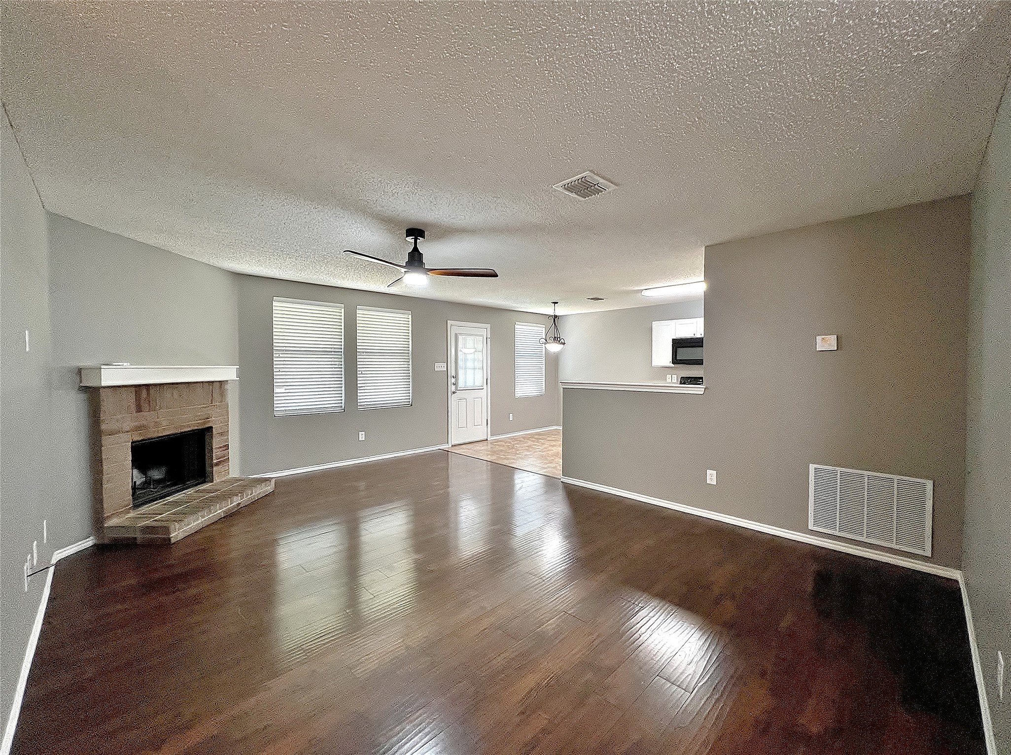 1412 Anna Lea Lane Burleson TX 76028
