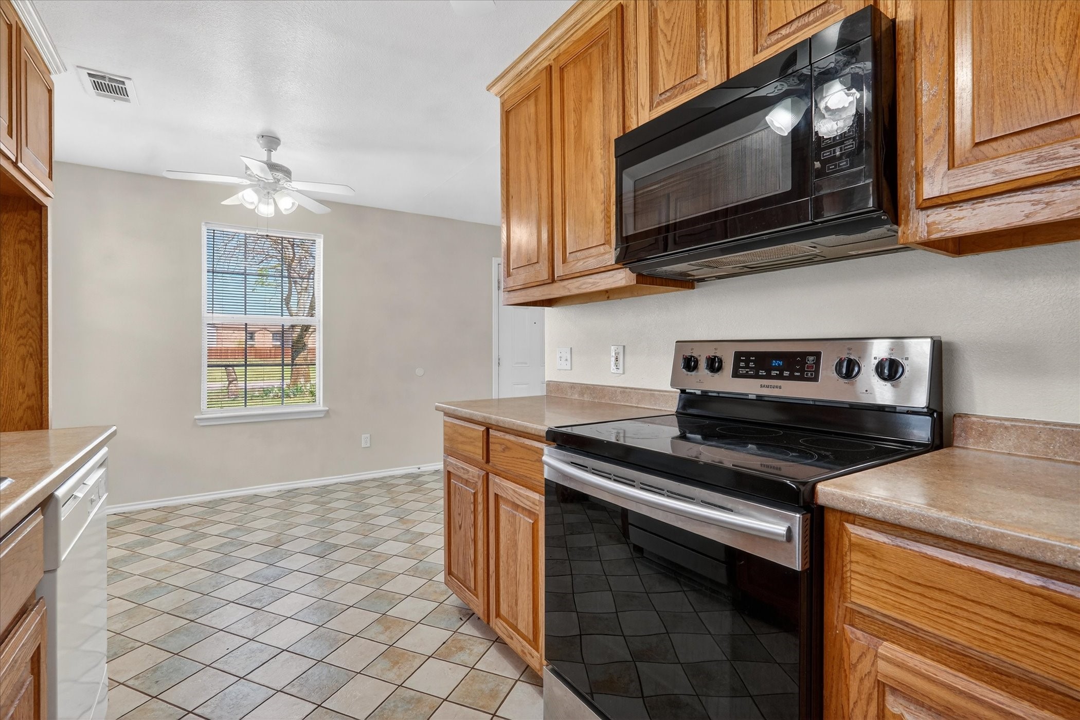 509 W Cedar Street Gunter TX 75058