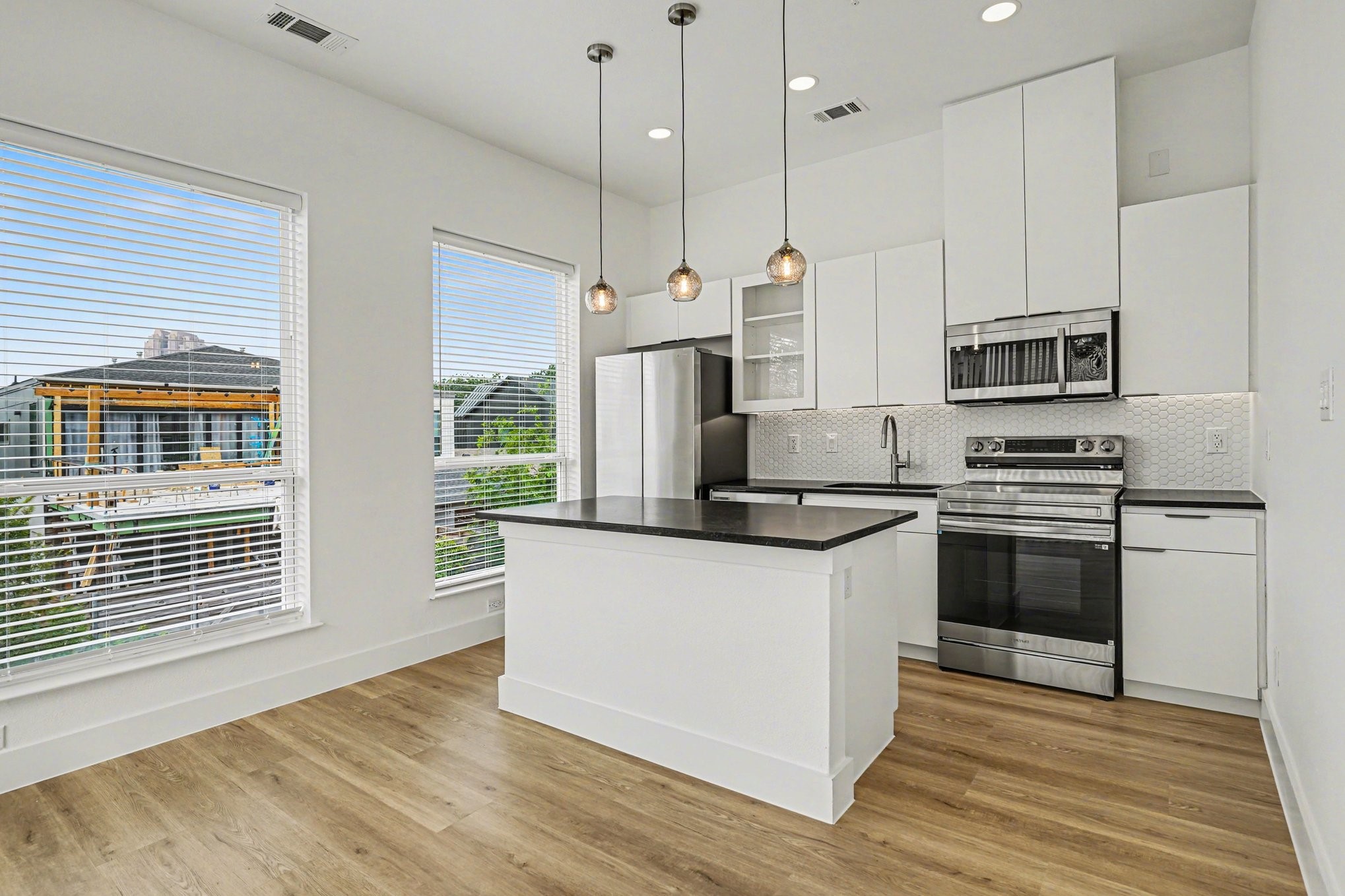 2217 N Fitzhugh Avenue Dallas TX 75204