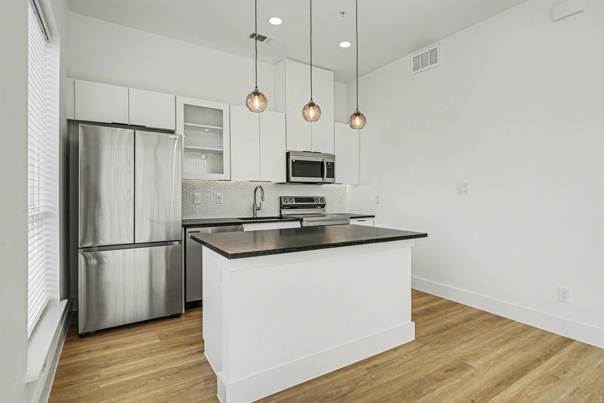 2217 N Fitzhugh Avenue Dallas TX 75204