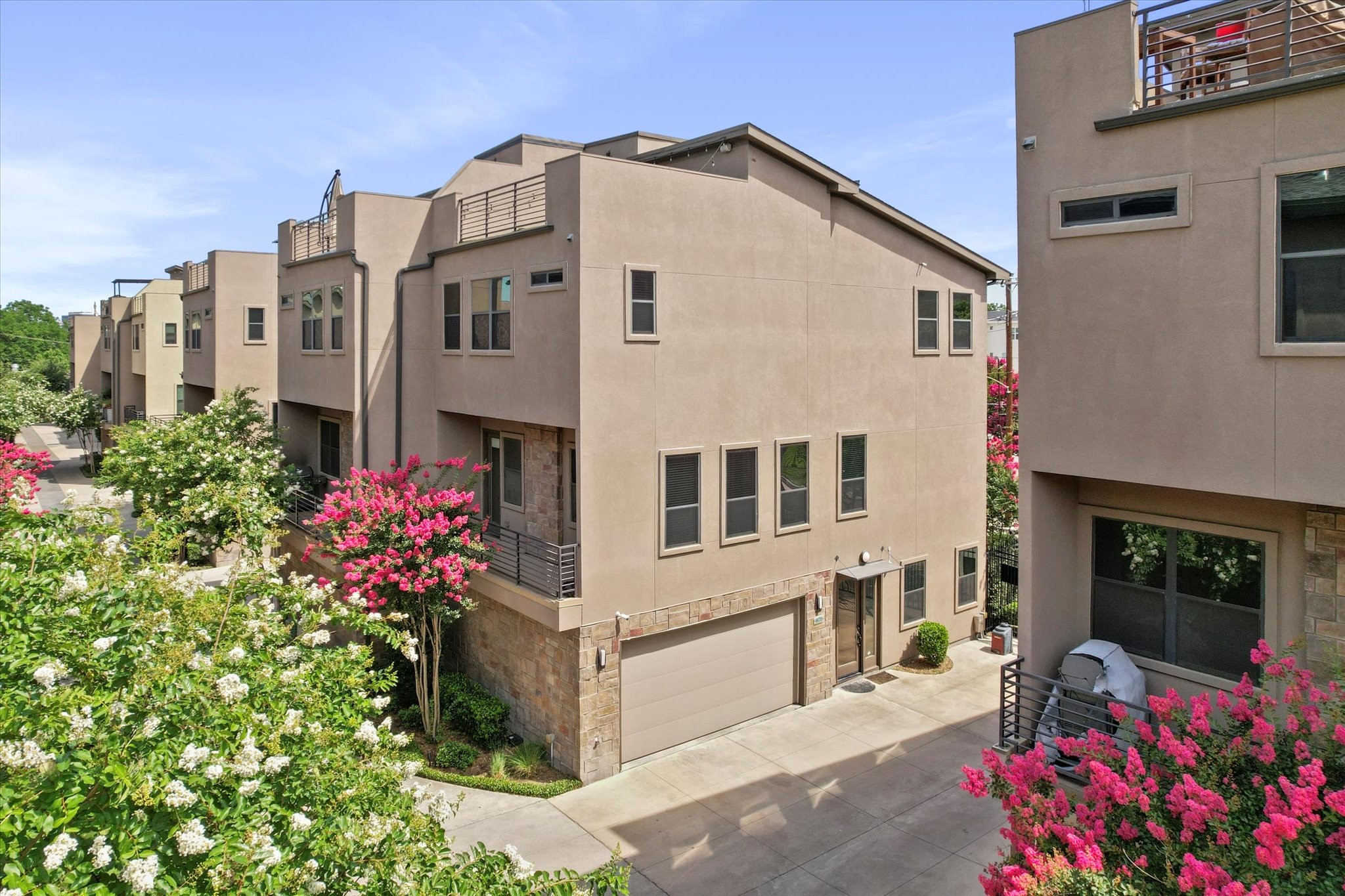 1717 Annex Avenue Dallas TX 75204